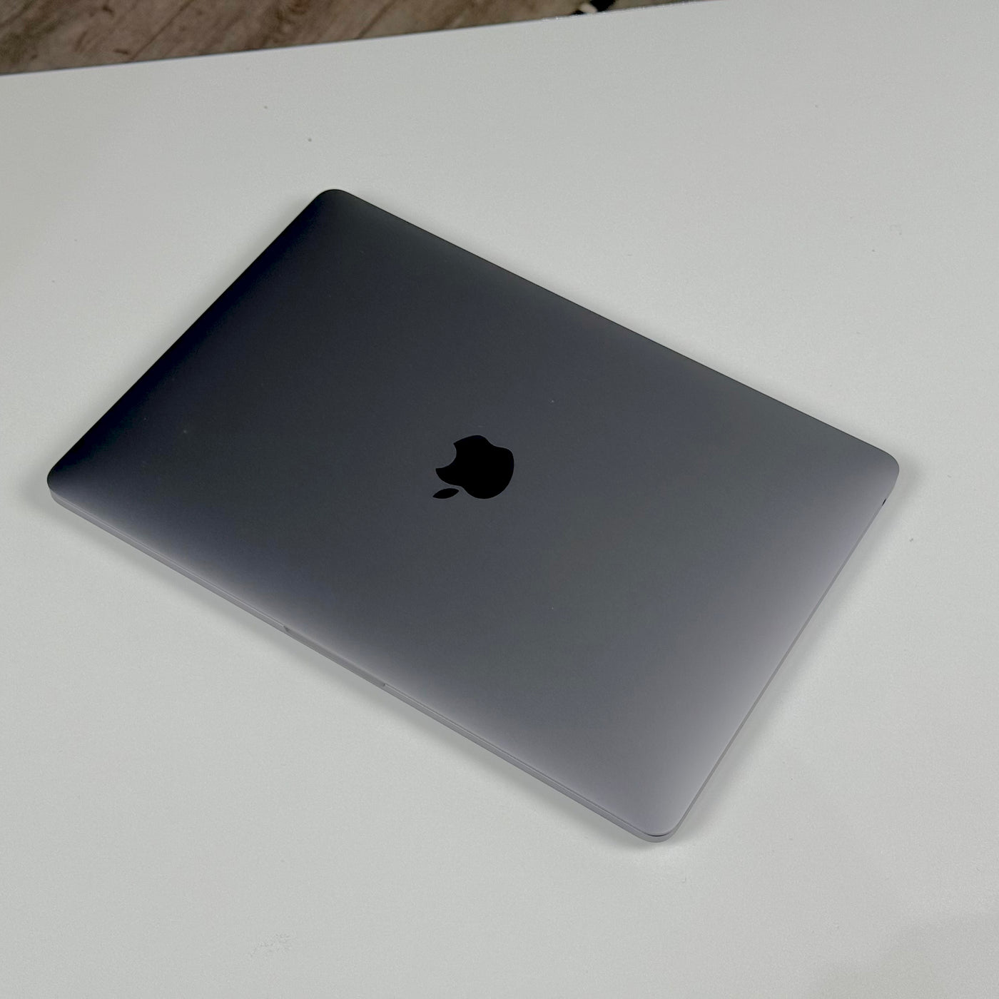 MacBook Pro 13" M2 8GB 512GB Space Gray (2022) - Pre-Owned