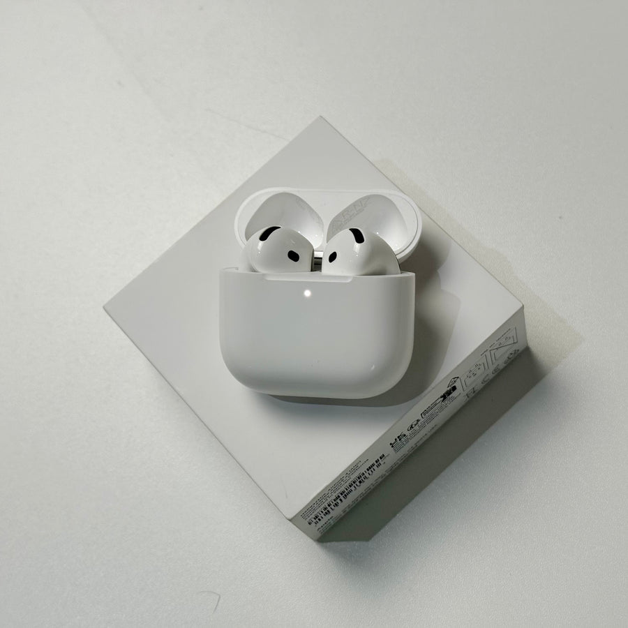 Apple AirPods 4 with Active Noise Cancellation - Pre-Owned