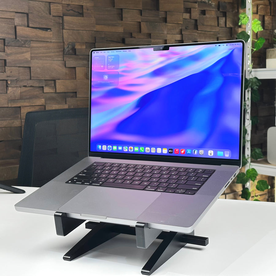 MacBook Pro 16-inch M2 Pro 16GB 1TB SSD Space Gray (2023) - Pre-Owned - Mac Shack