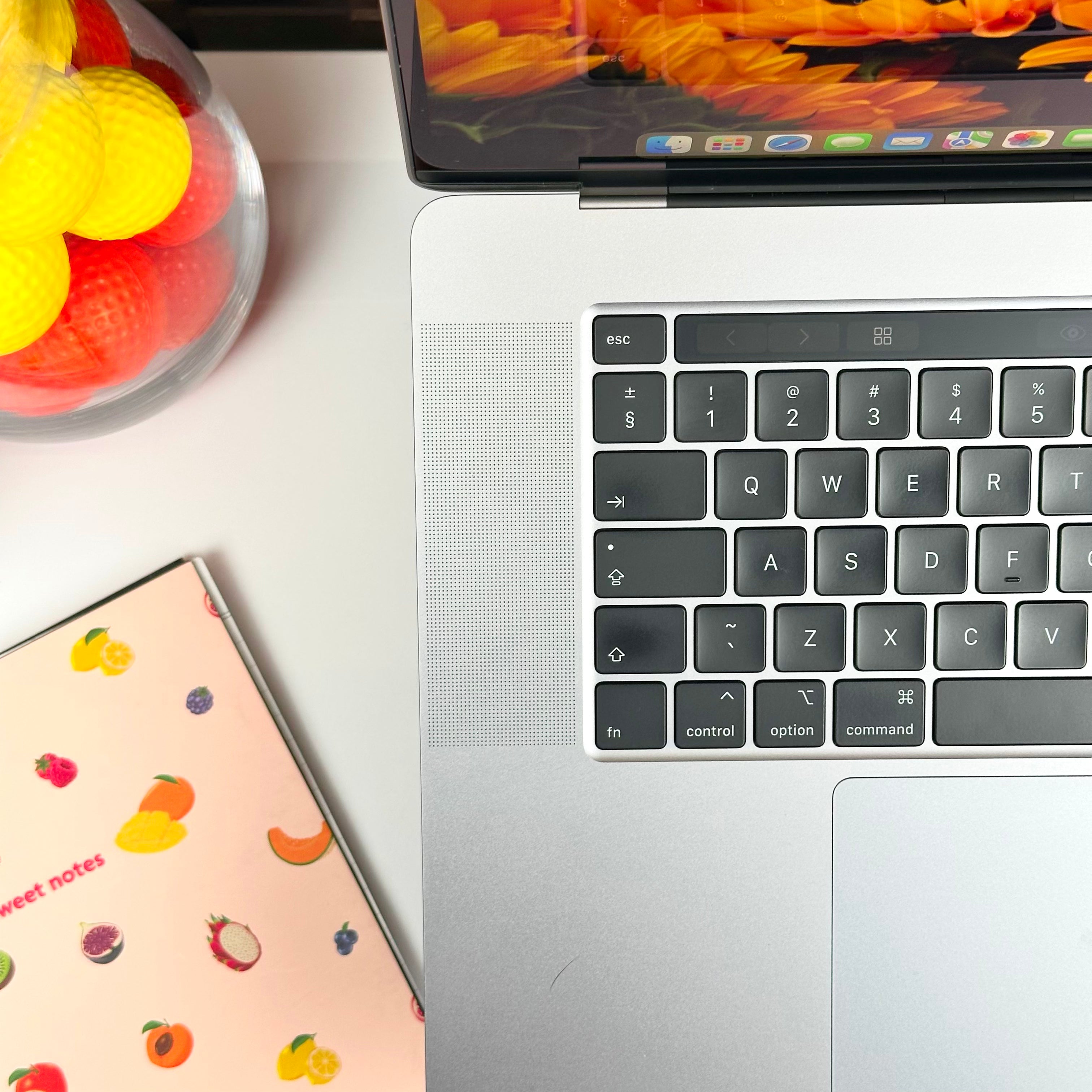 2019 Apple MacBook Pro 16-Inch 2.6GHz 6-Core i7 (Touch Bar, 16GB RAM, 512GB SSD, Space Gray) - Pre Owned / 3 Month Warranty - Mac Shack