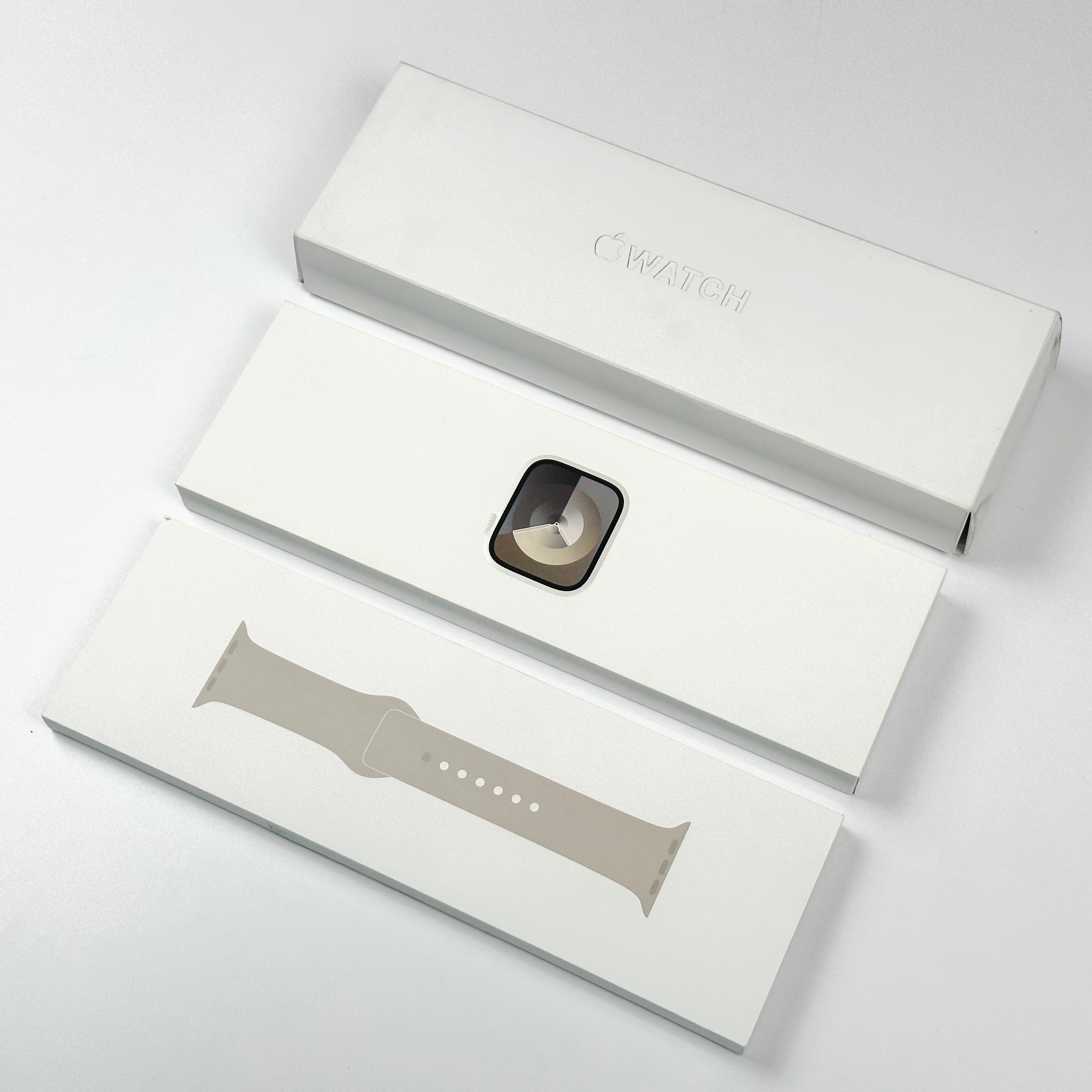 Apple Watch Series 9 (41mm, Starlight Aluminium with Starlight Sports Band, GPS) - Pre Owned / 3 Month Warranty - Mac Shack