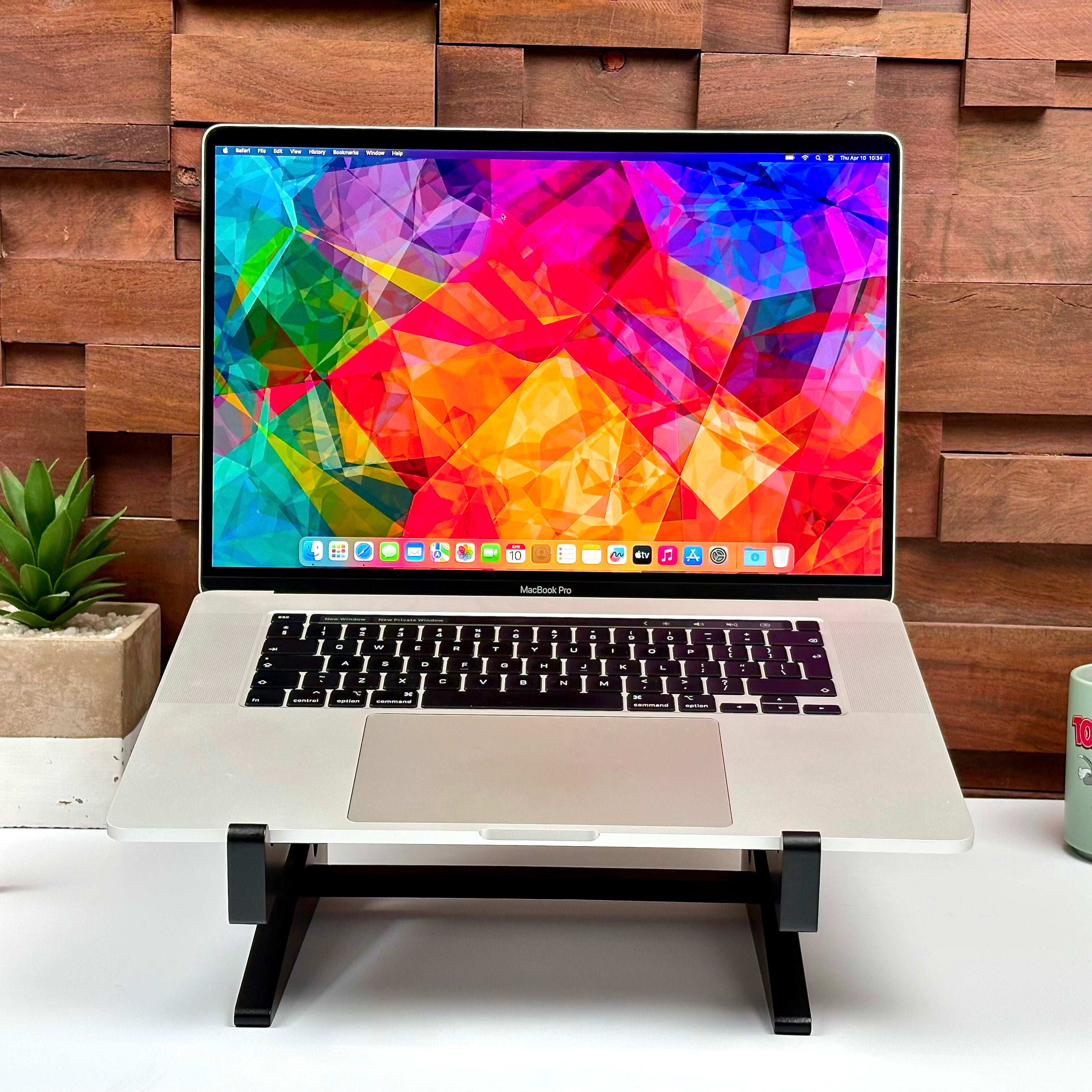 2019 Apple MacBook Pro 16-Inch 2.6GHz 6-Core i7 (Touch Bar, 16GB RAM, 512GB SSD, Silver) - Pre Owned / 3 Month Warranty - Mac Shack