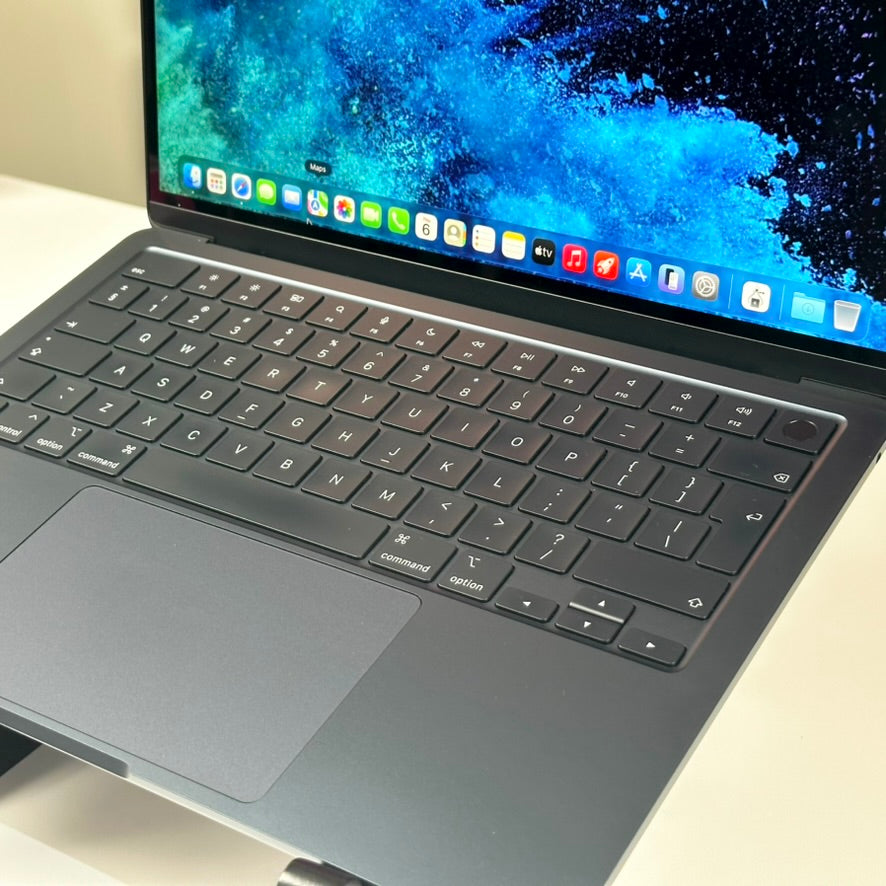 MacBook Air 13-inch M2 16GB 256GB Midnight (2022) - Pre-Owned - Mac Shack