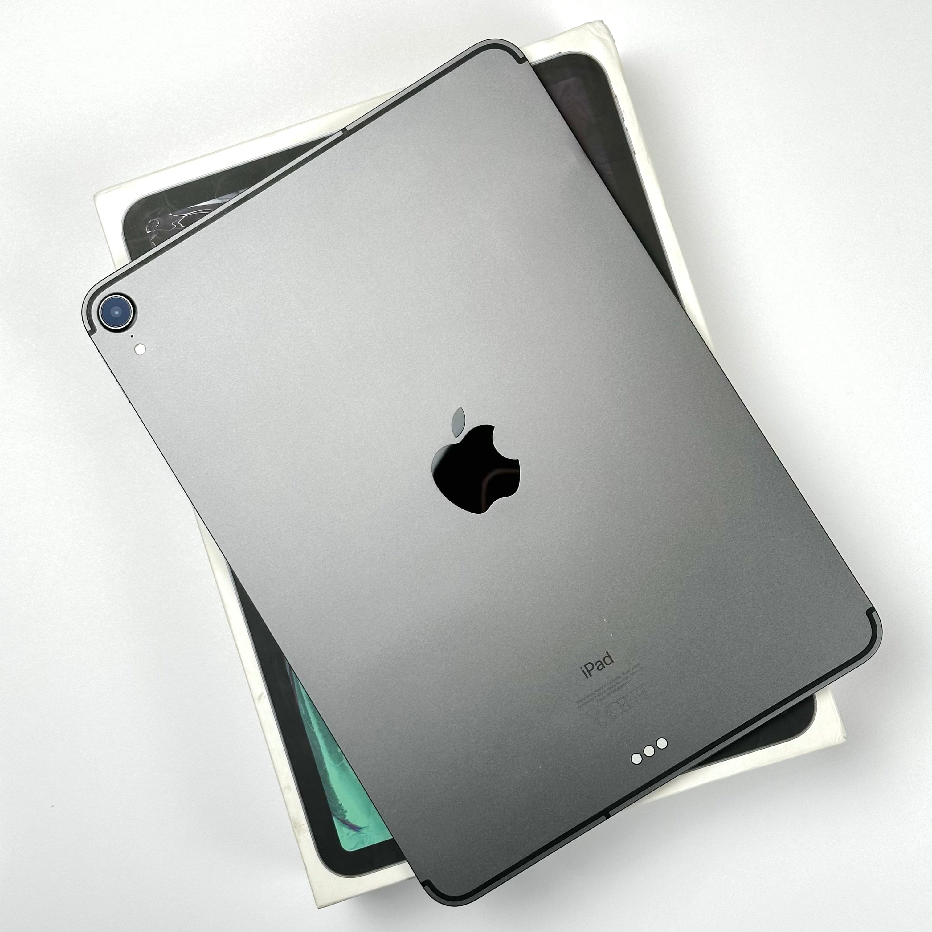 iPad Pro 第1世代wifi+cellular 64GB MU0M2J/A Apple 11