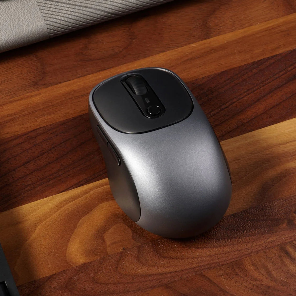 Keychron BM24 Wireless Silent Mouse - Metal Grey, view 5