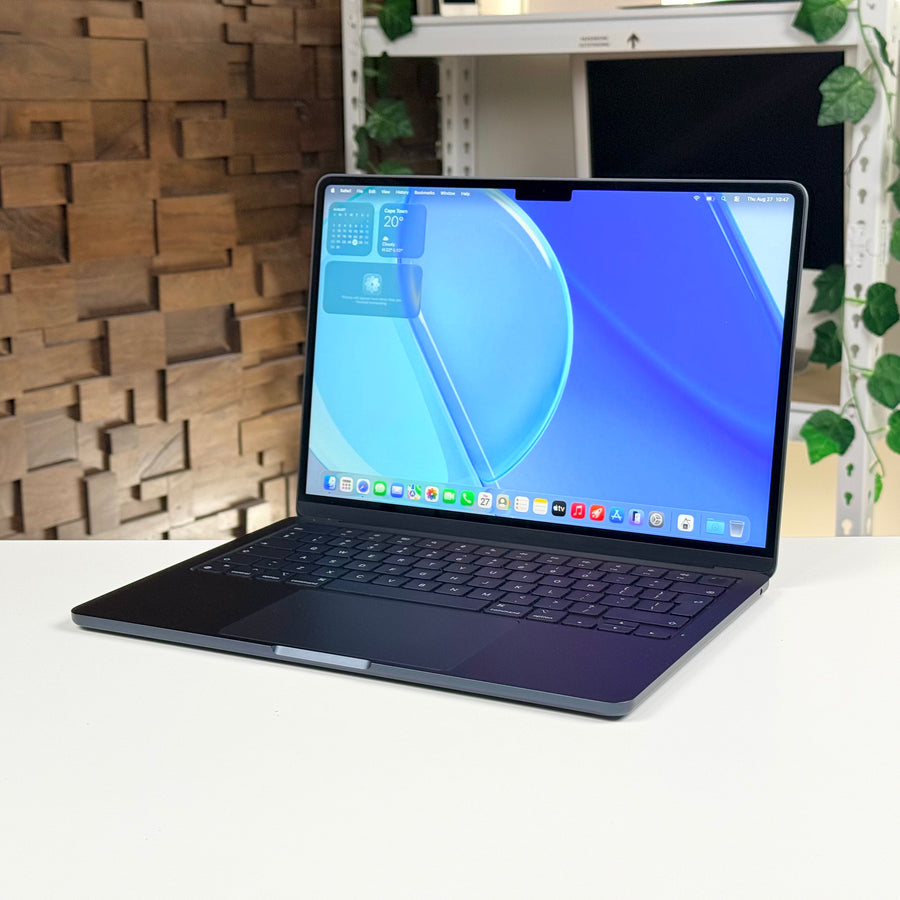 MacBook Air 13" M2 16GB 256GB Midnight (2022) - Pre-Owned