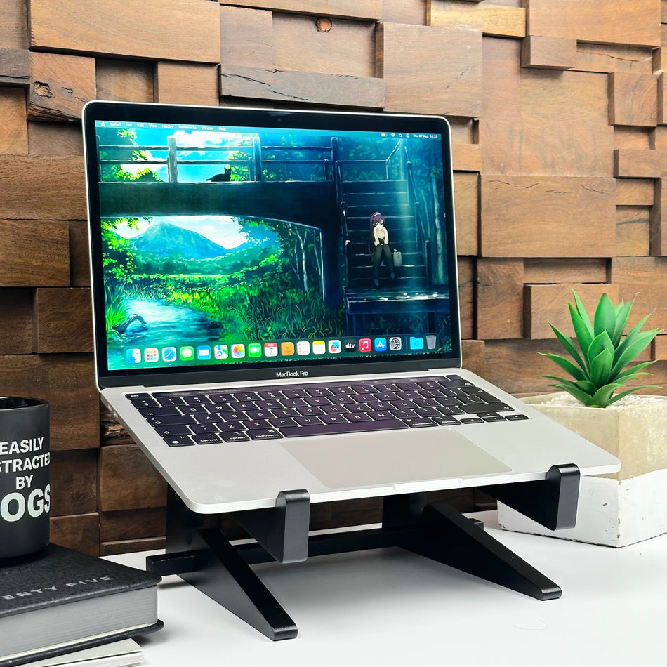 2020 Apple MacBook Pro 13-Inch M1 8-Core CPU, 8-Core GPU (Touch Bar, 8GB RAM, 512GB SSD, Silver) - Pre Owned / 3 Month Warranty - Mac Shack