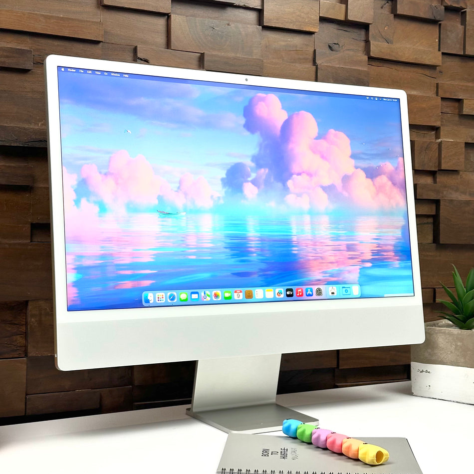 Custom Build 2021 Apple iMac 24-inch M1 8-Core CPU, 7-Core GPU (4.5K Retina, 16GB Unified RAM, 256GB, Silver) - Pre Owned / 3 Month Warranty