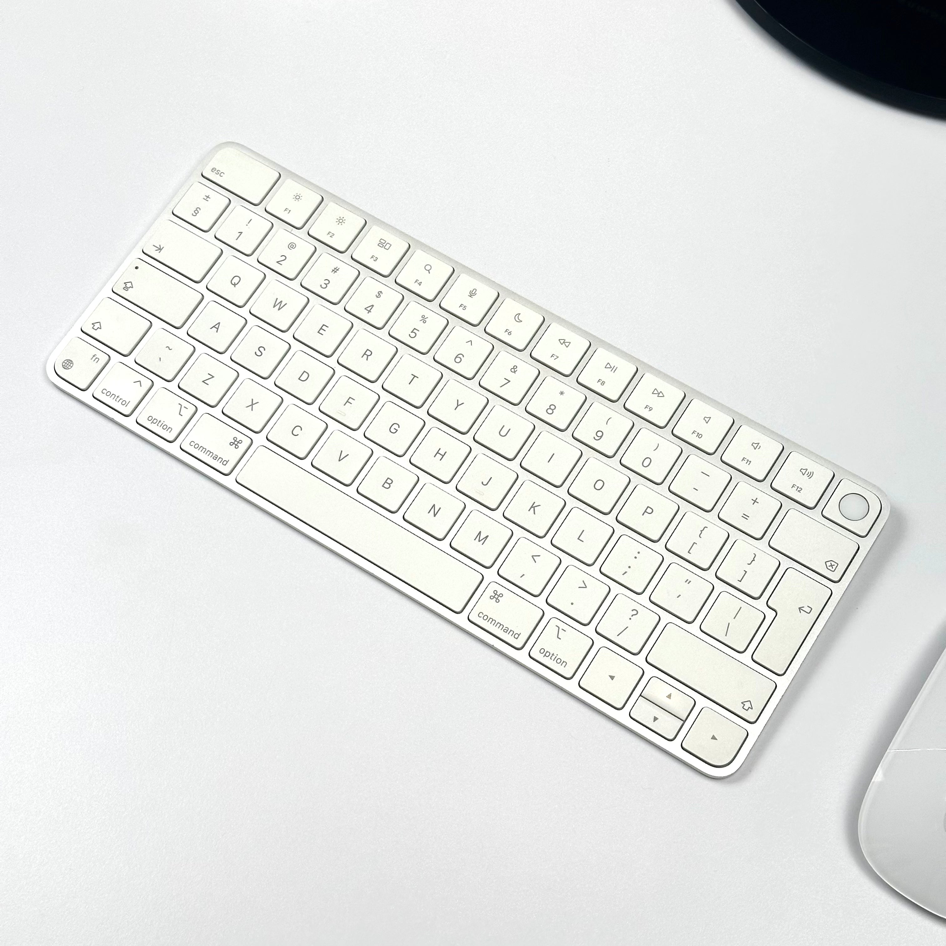 Apple Magic Keyboard with Touch ID (Silver) - Pre Owned / 3 Month Warranty - Mac Shack