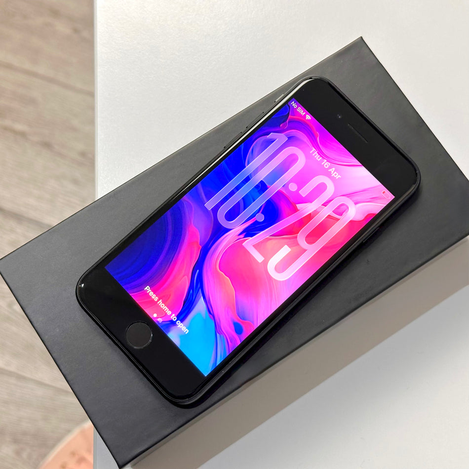 iPhone SE 2nd Generation 64GB Black (2020) - Pre-Owned