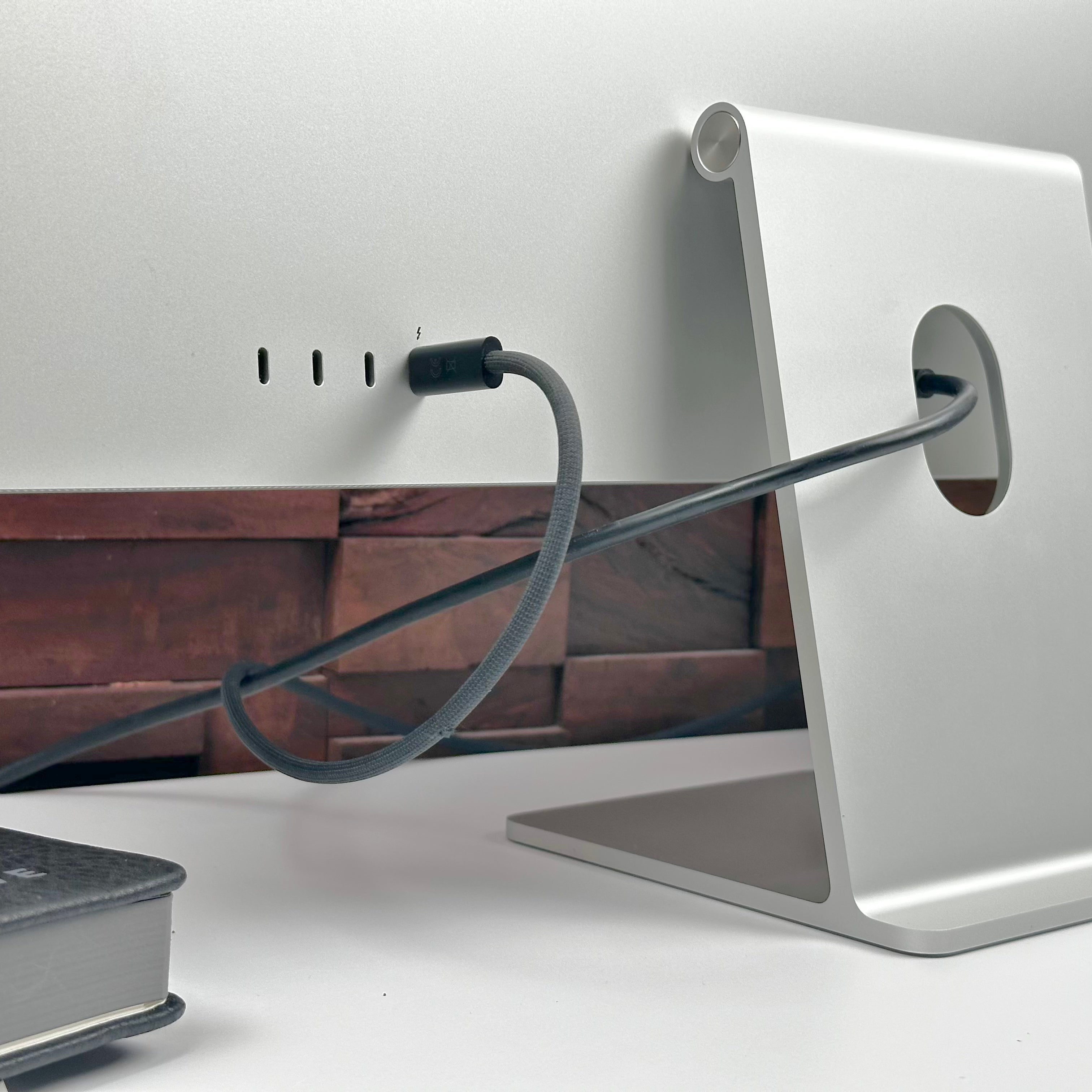 Apple Studio Display 27-Inch (Tilt-Adjustable Stand, Standard Glass) - Pre Owned / 3 Month Warranty - Mac Shack
