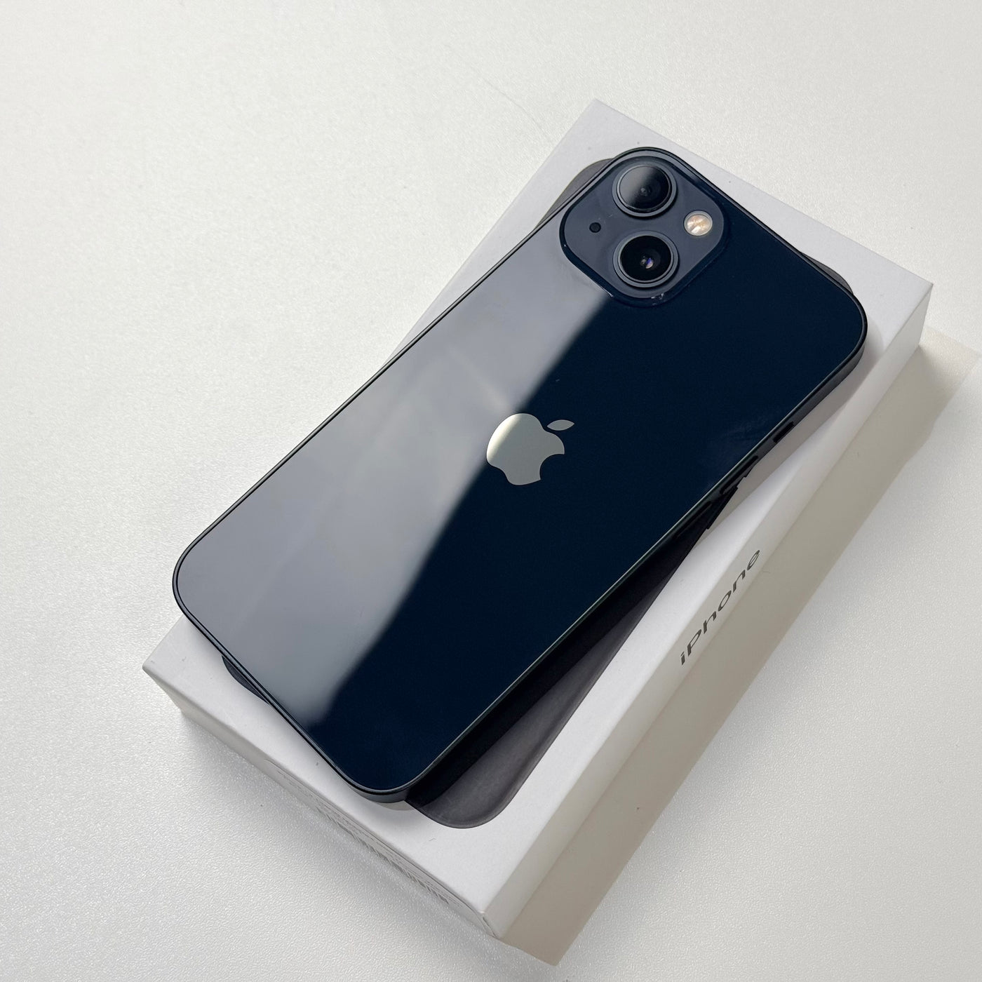 iPhone 13 128GB Midnight (2021) - Pre-Owned
