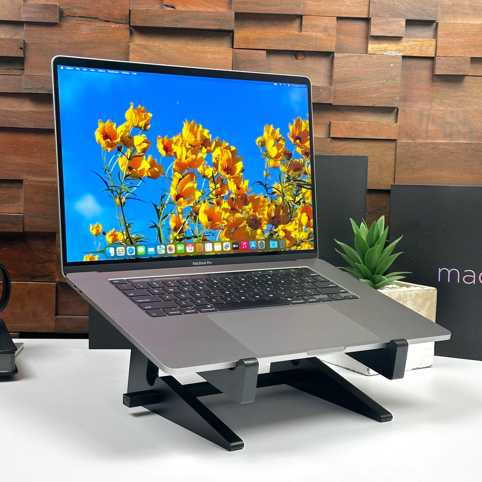 2019 Apple MacBook Pro 16-inch 2.3GHz 8-Core i9 (Touch Bar, 16GB RAM, 1TB SSD, Space Gray) - Pre Owned / 3 Month Warranty - Mac Shack