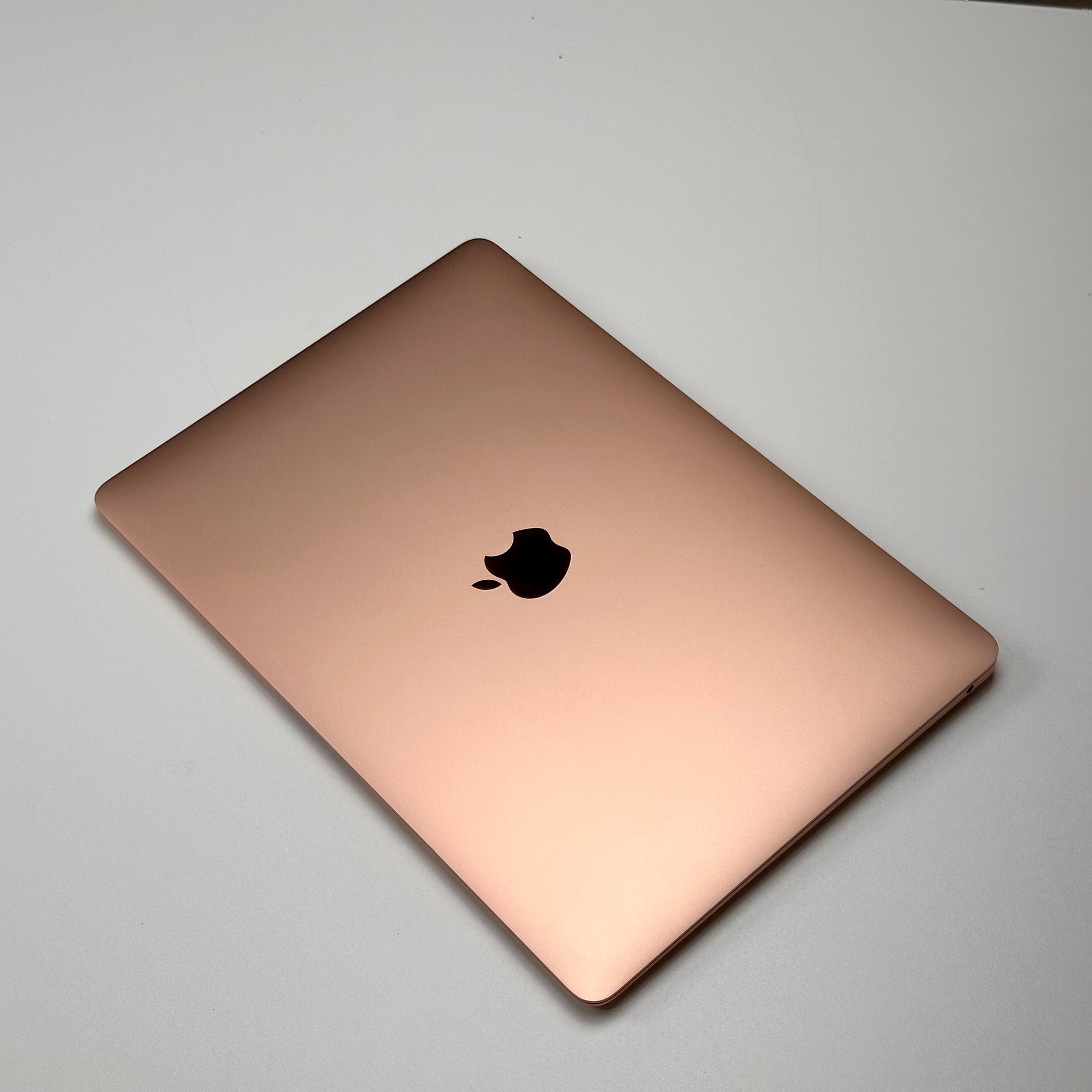 MacBook Air 13-inch Intel Core i3 8GB 256GB Gold (2020) Pre-Owned