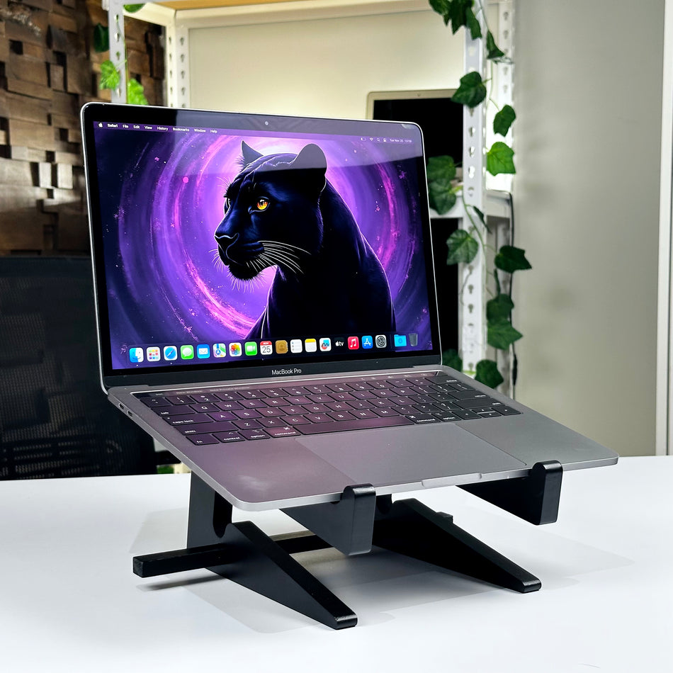 MacBook Pro 13" Intel Core i5 16GB 512GB Space Gray (2019) - Pre-Owned