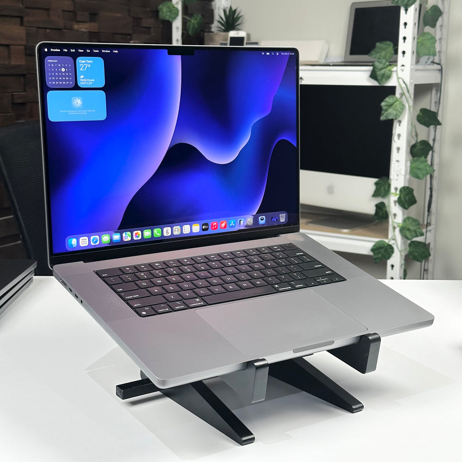 MacBook Pro 16" M1 Pro 16GB 512GB Space Gray (2021) - Pre-Owned