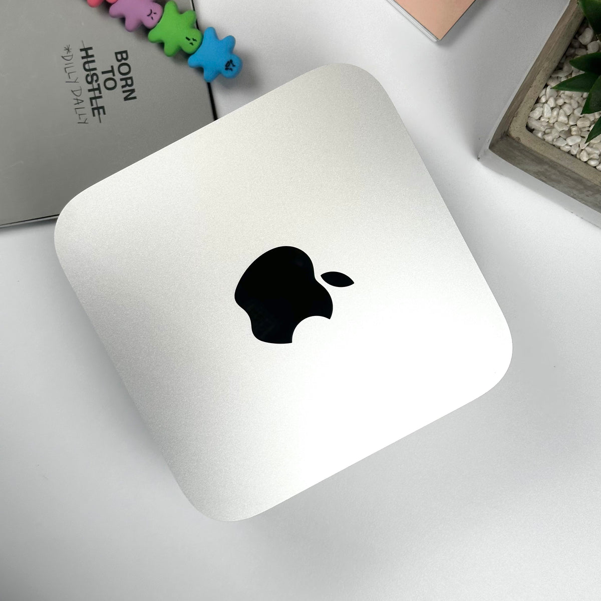 Apple Mac Studio M2 Max 12-Core CPU, 30-Core GPU (32GB Unified RAM, 512GB SSD, Silver) - Pre Owned / 3 Month Warranty - Mac Shack