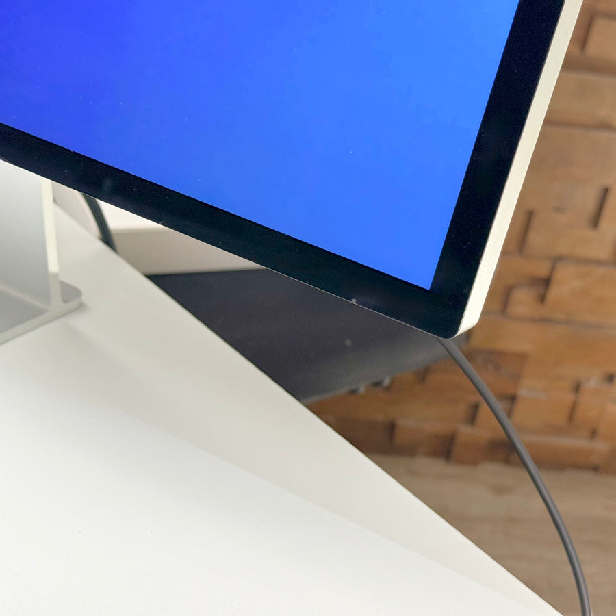 Apple Studio Display 27" Tilt-Adjustable Stand, Standard Glass (2022) – pre-owned, view 5