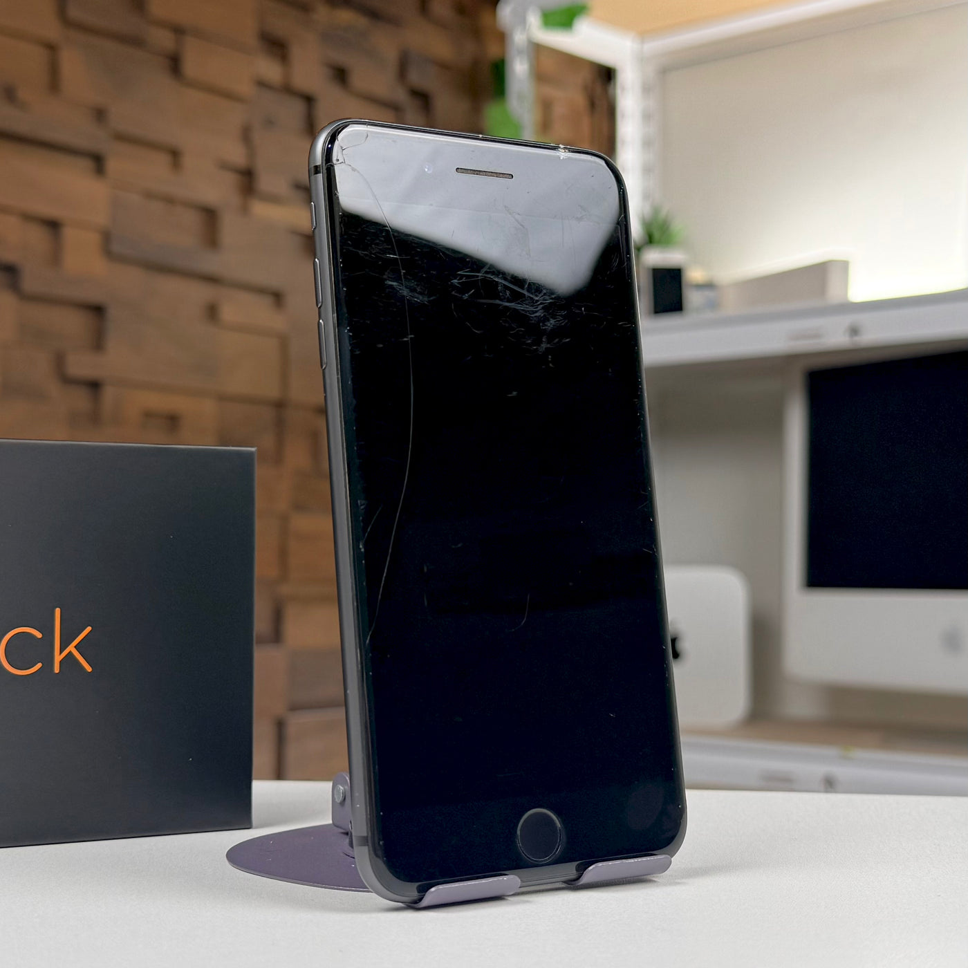 iPhone 8 Plus 64GB Black (2017) - Pre-Owned