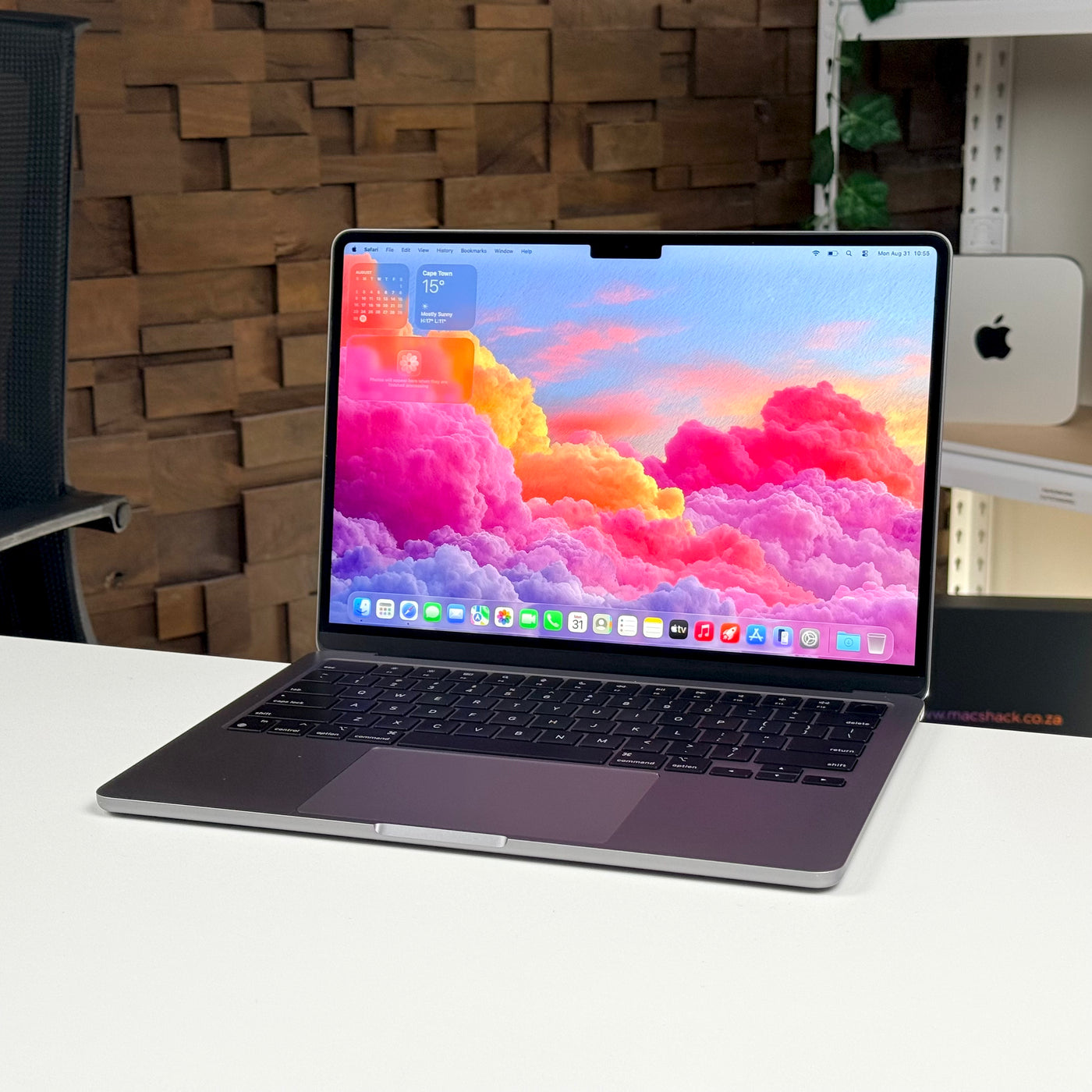 MacBook Air 13" M2 8GB 256GB Space Gray (2022) - Pre-Owned