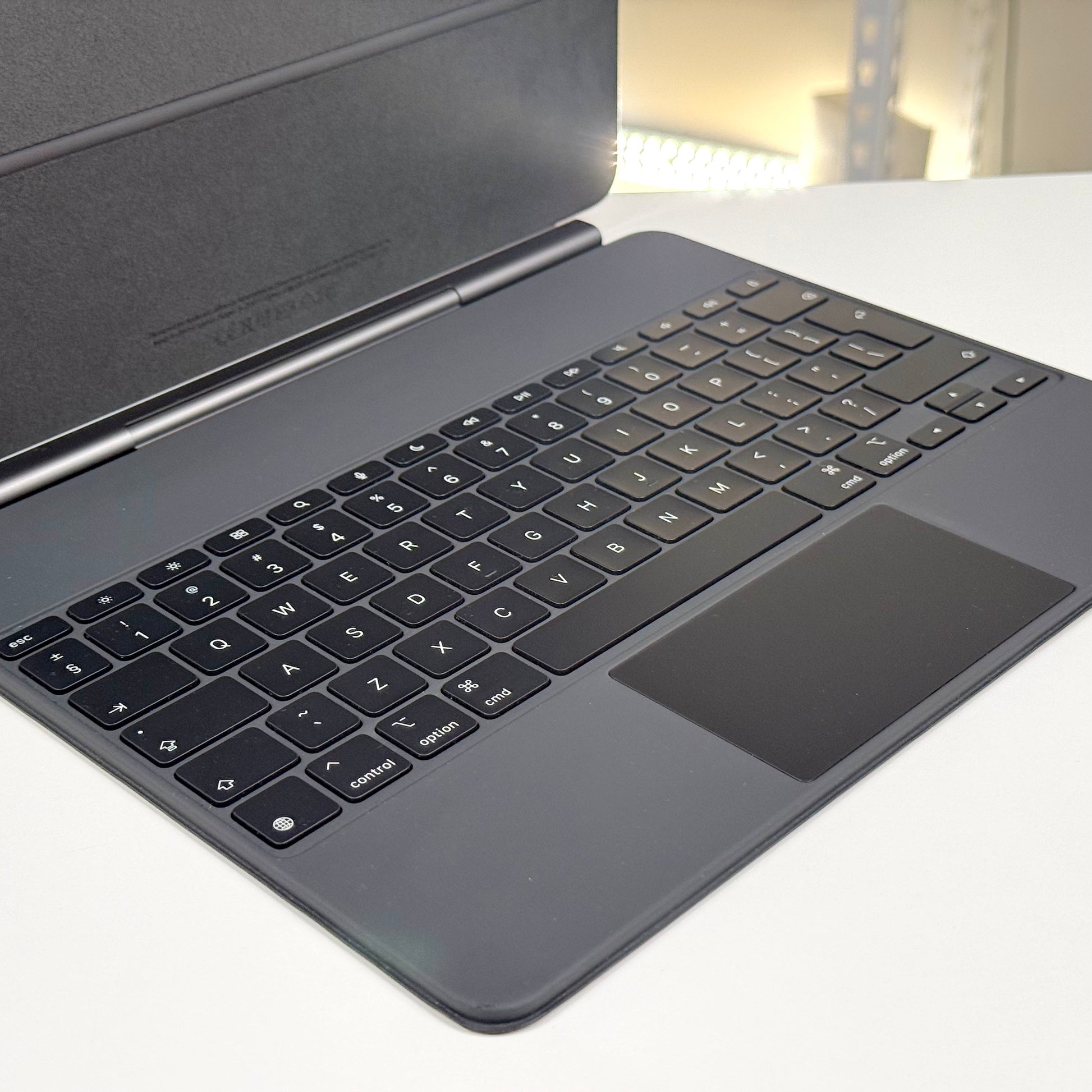 Apple Magic Keyboard for 13