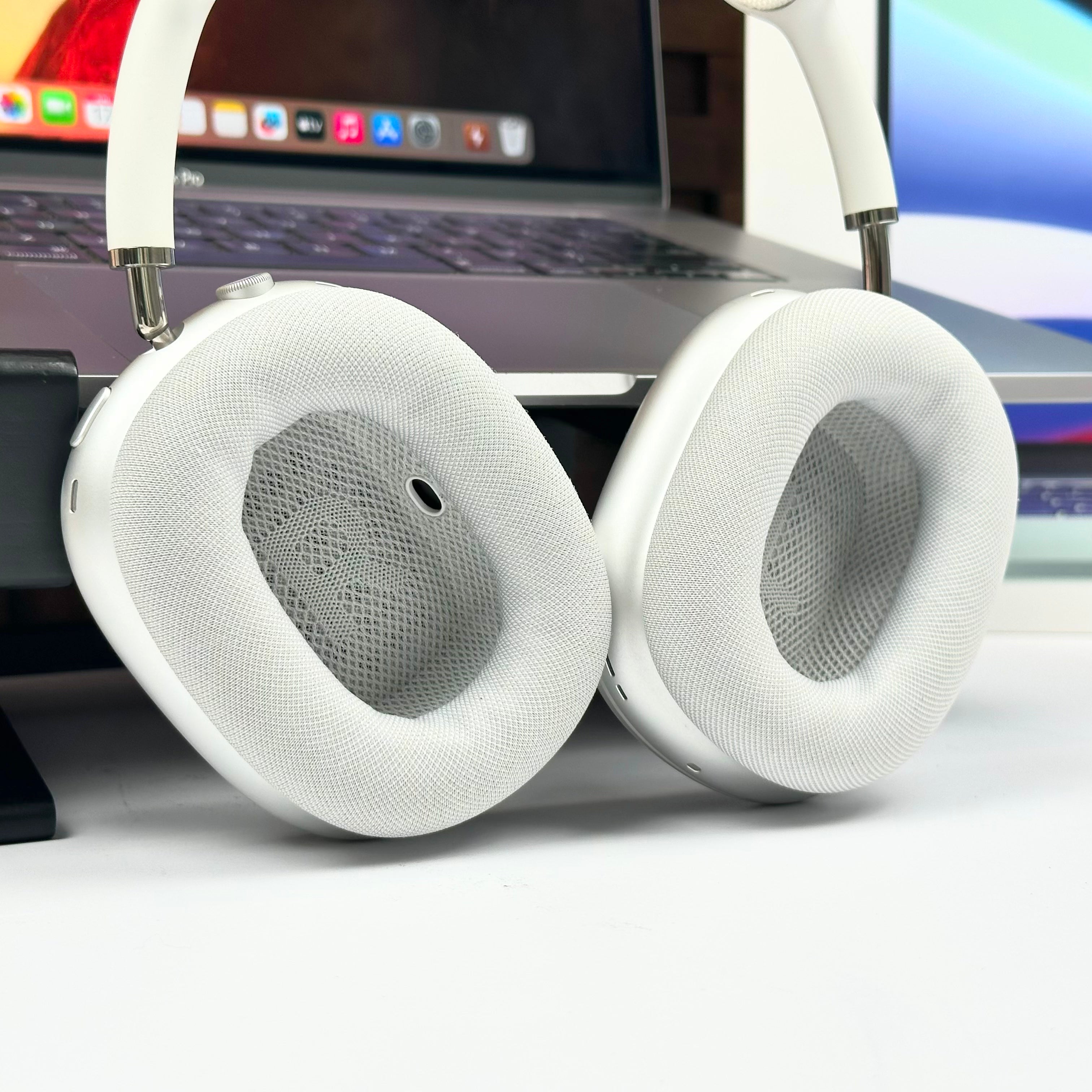 E373FAEC-0F96-4CD6-8B89-