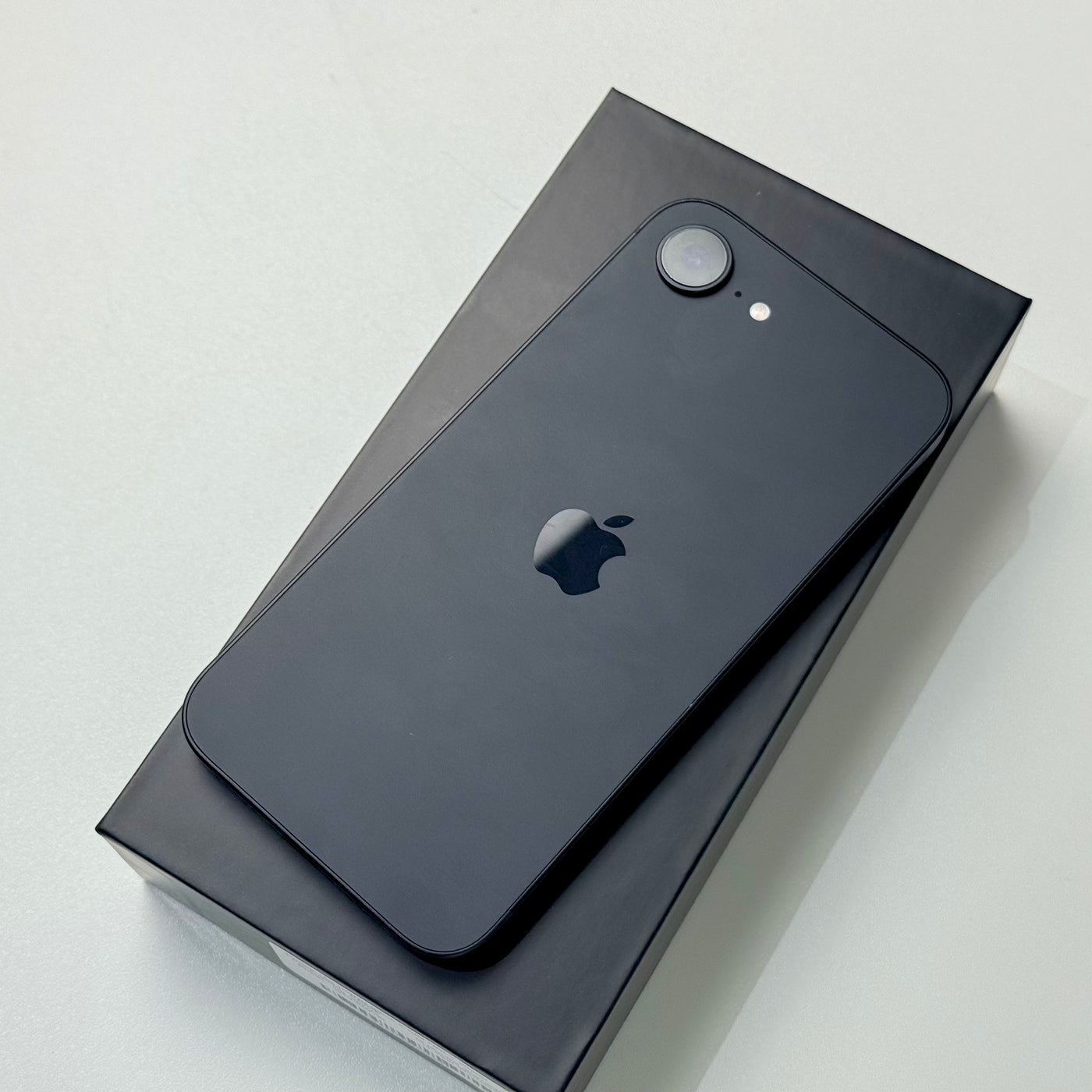 iPhone 16e 128GB Black e-SIM ONLY (2025) - Pre-Owned