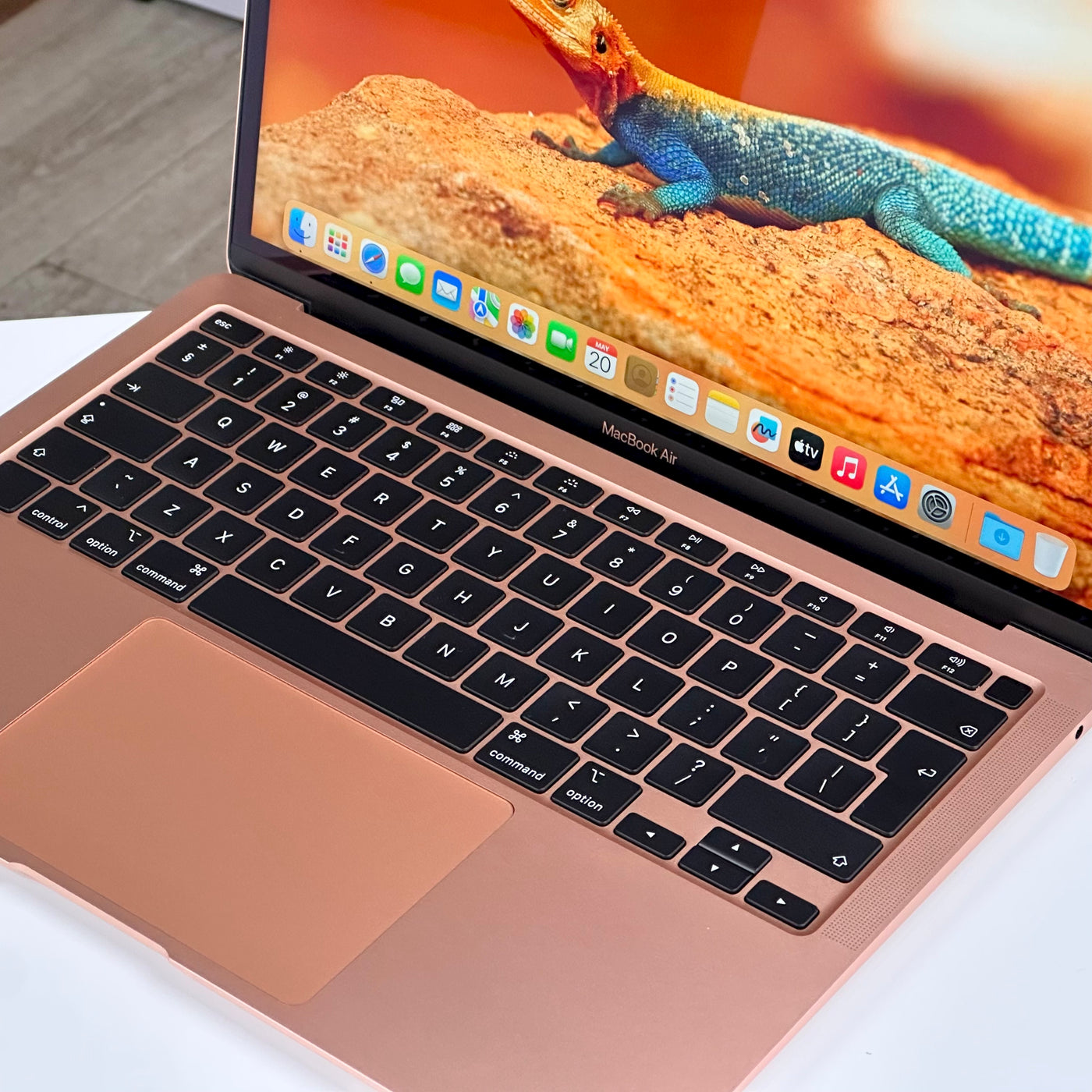 MacBook Air 13-inch Intel Core i3 8GB 256GB Gold (2020) - Pre-Owned - Mac Shack