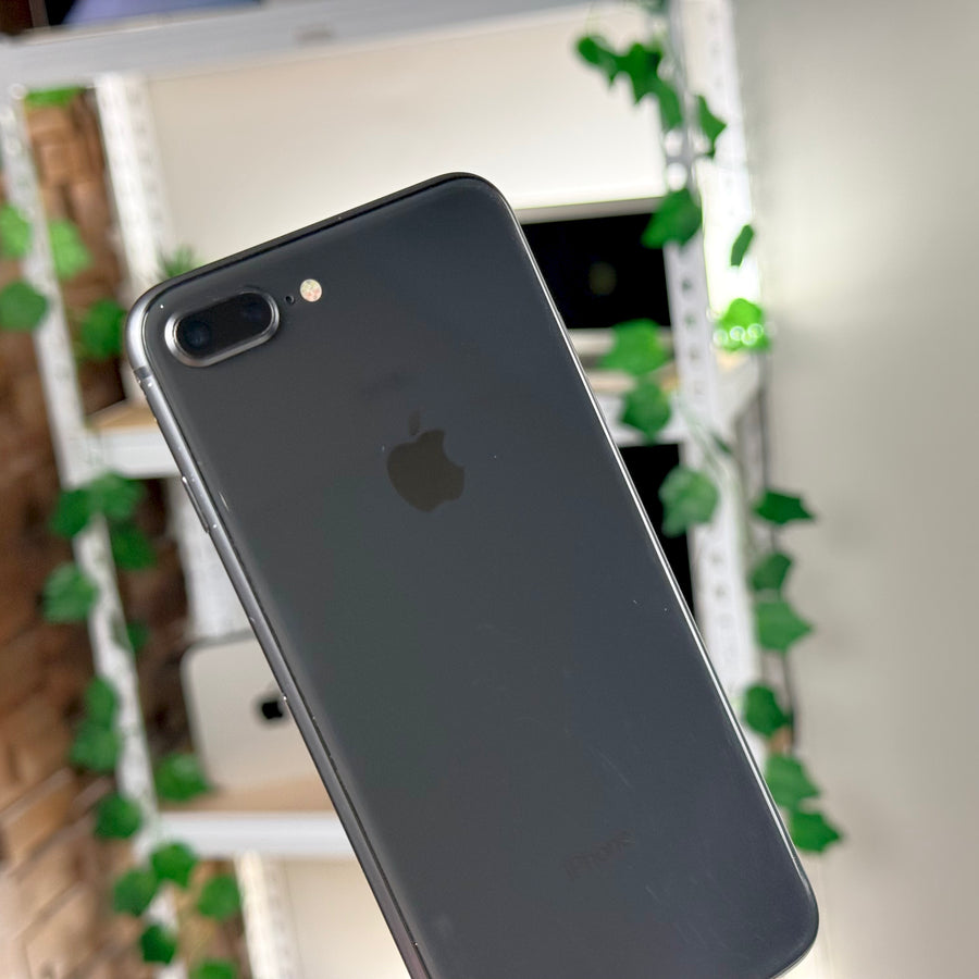 iPhone 8 Plus 64GB Black (2017) - Pre-Owned