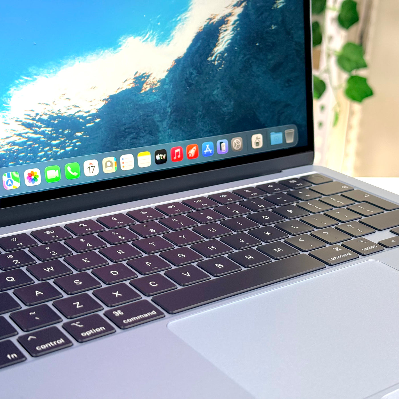 MacBook Air 13" M4 16GB 256GB Sky Blue (2025) - Pre-Owned