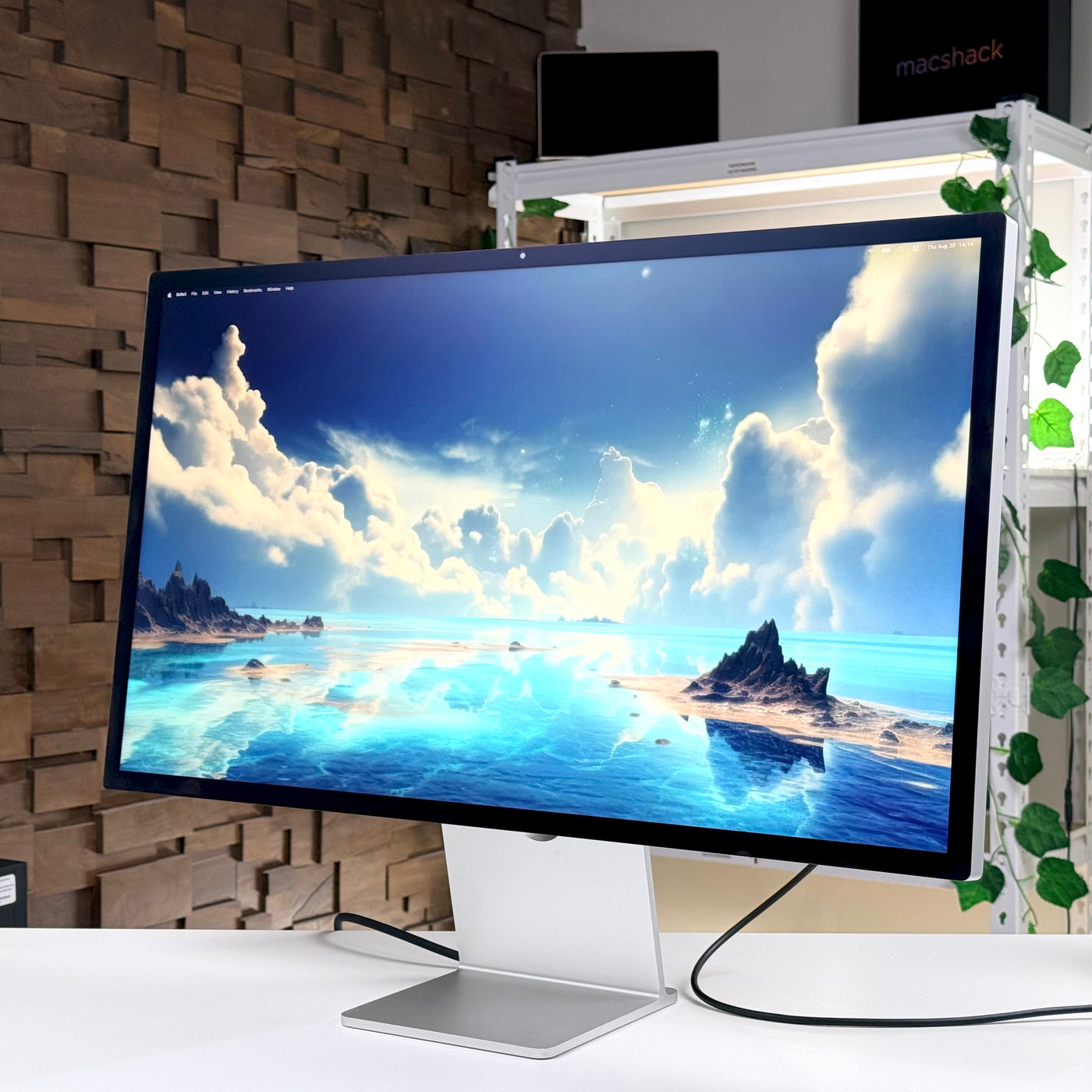 Apple Studio Display 27" Tilt-Adjustable Stand, Nano-Texture Display (2022) - Pre-Owned