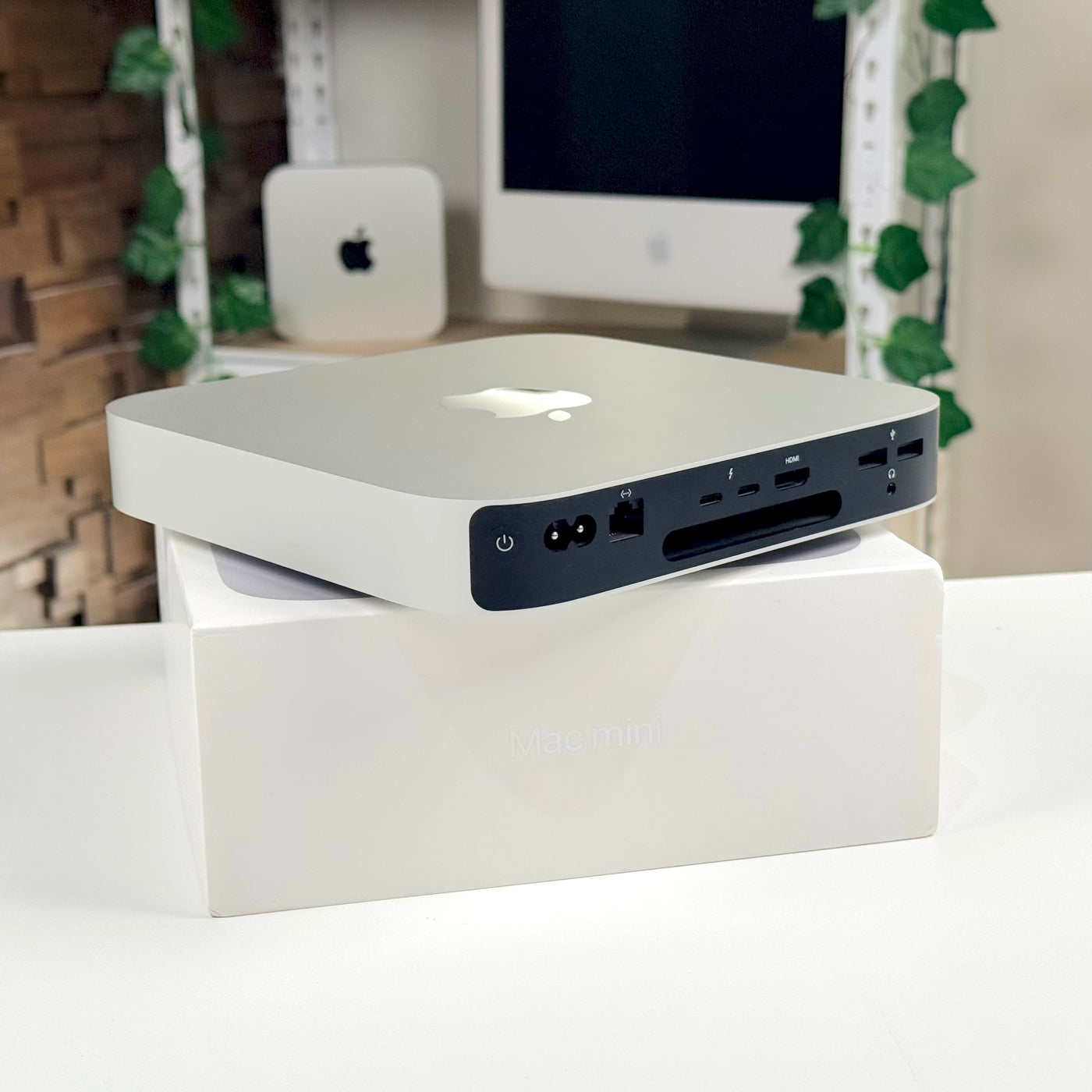 Mac mini M2 8GB 256GB Silver (2022) - Pre-Owned