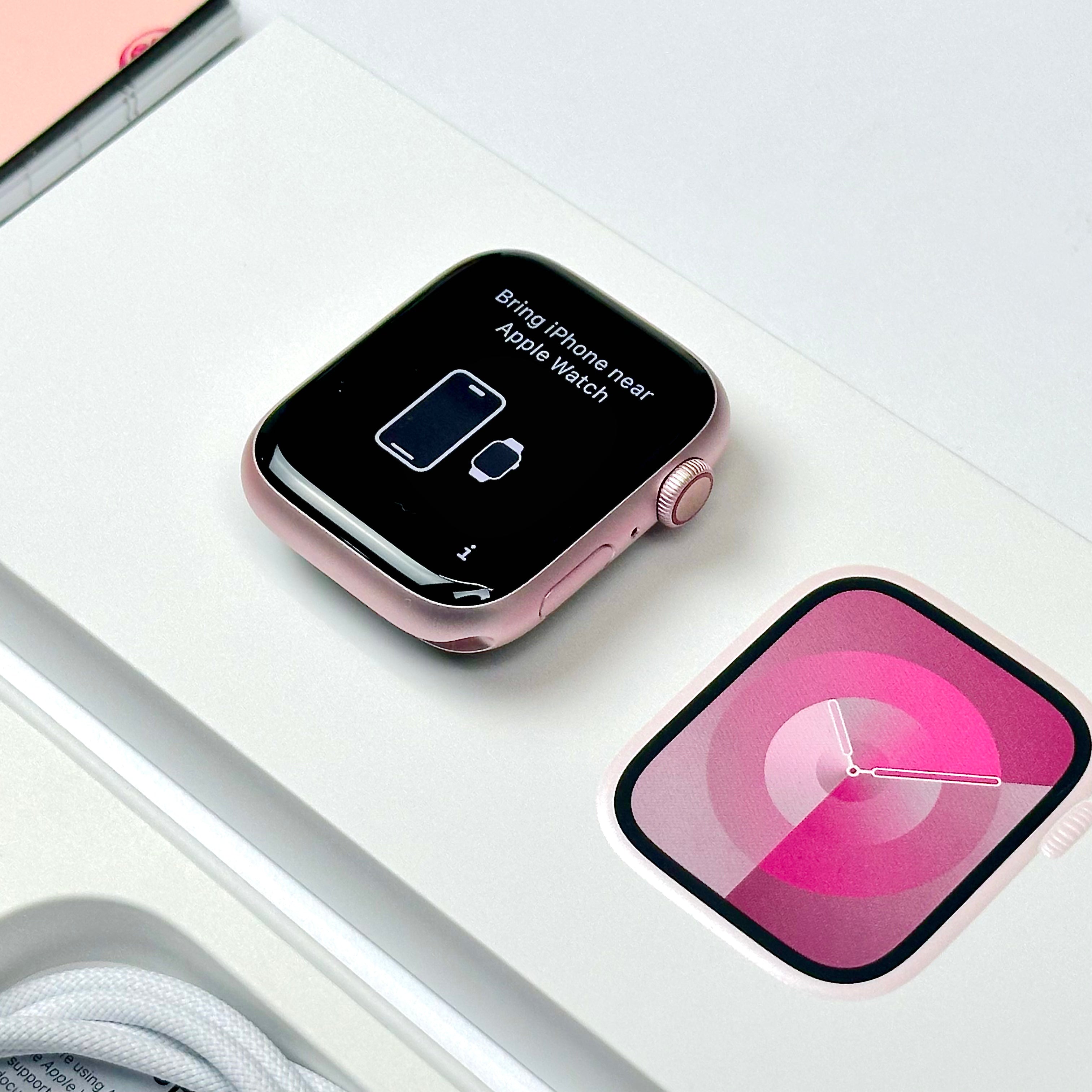 Apple Watch Series 9 (45mm, Pink Aluminium Case with Starlight Sports Band, GPS) - Pre Owned / 3 Month Warranty - Mac Shack