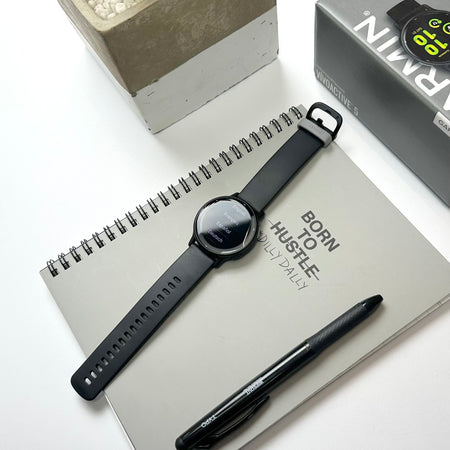 Garmin Vivoactive 5 (42mm, Slate Bezel with Black Silicone Band) - Pre Owned / 3 Month Warranty - Mac Shack