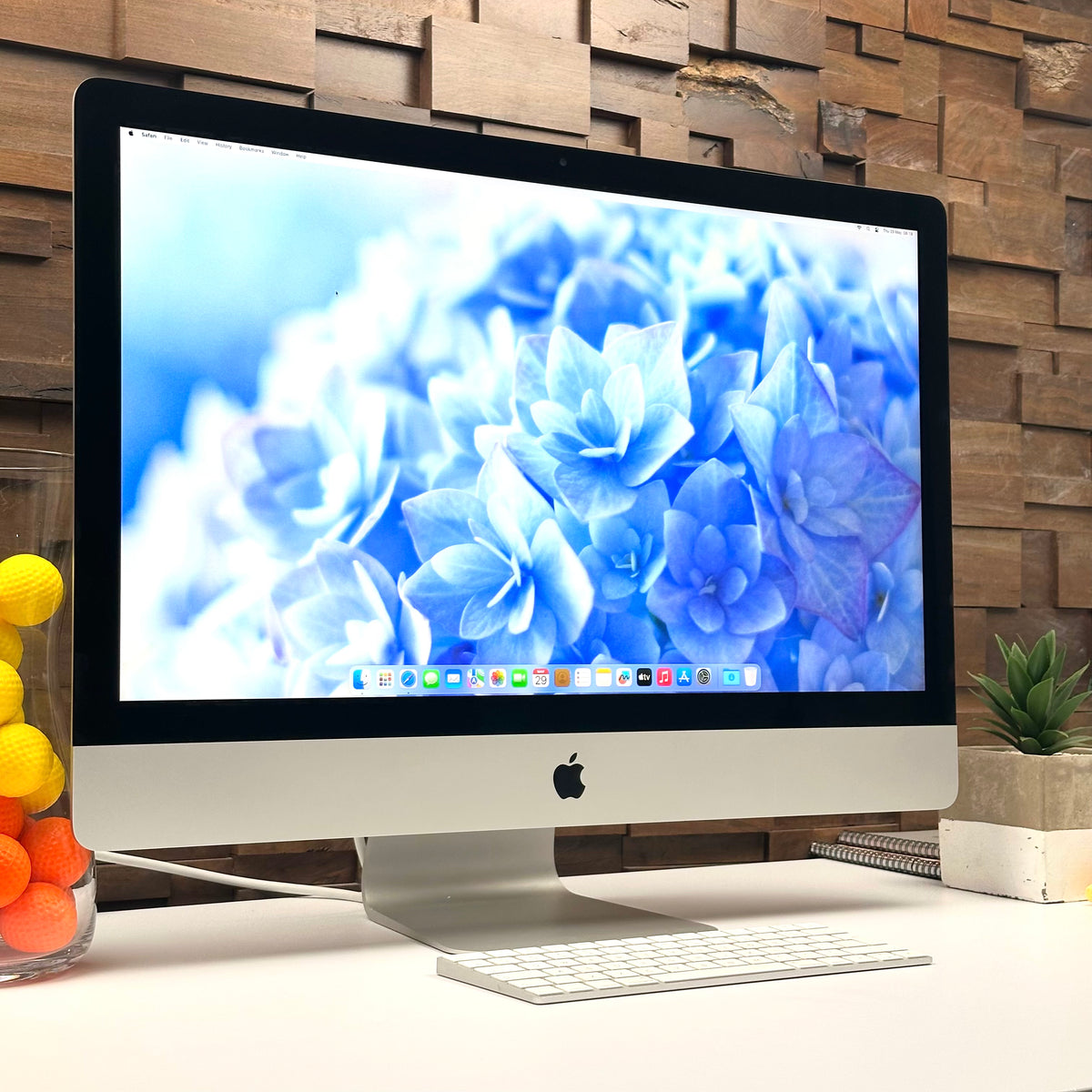 Apple iMac 27-inch 3.0GHz 6-Core i5 (5K Retina, 40GB RAM, 1TB Fusion, Silver) - Pre Owned  / 3 Month Warranty - Mac Shack