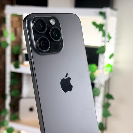 iPhone 15 Pro Max 256GB Black Titanium (2023) – Pre-Owned iPhone 15 Pro Max 256GB Black Titanium (2023) – Pre-Owned