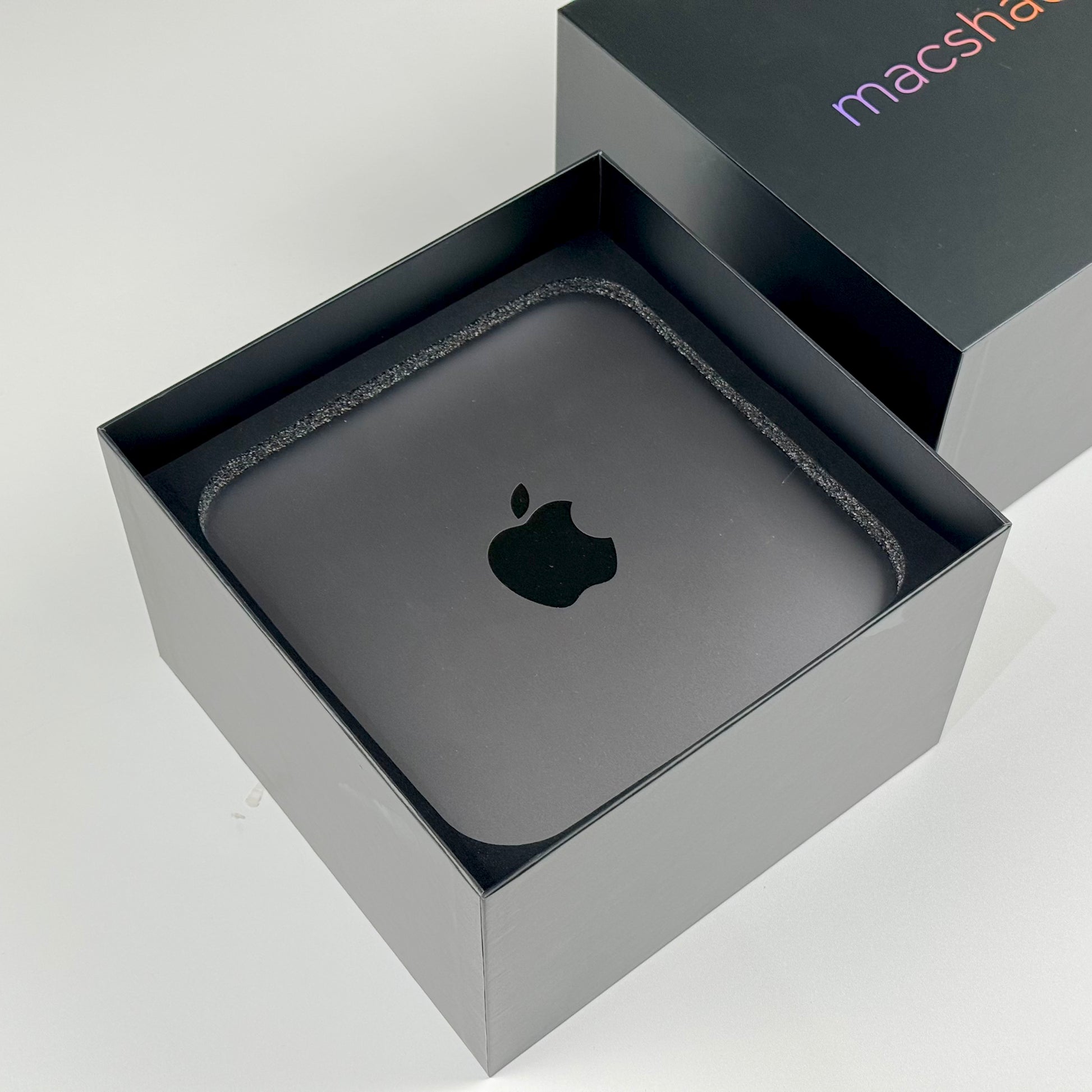 Mac mini Intel Core i3 16GB 256GB Space Gray 3.6GHz (2018) Pre