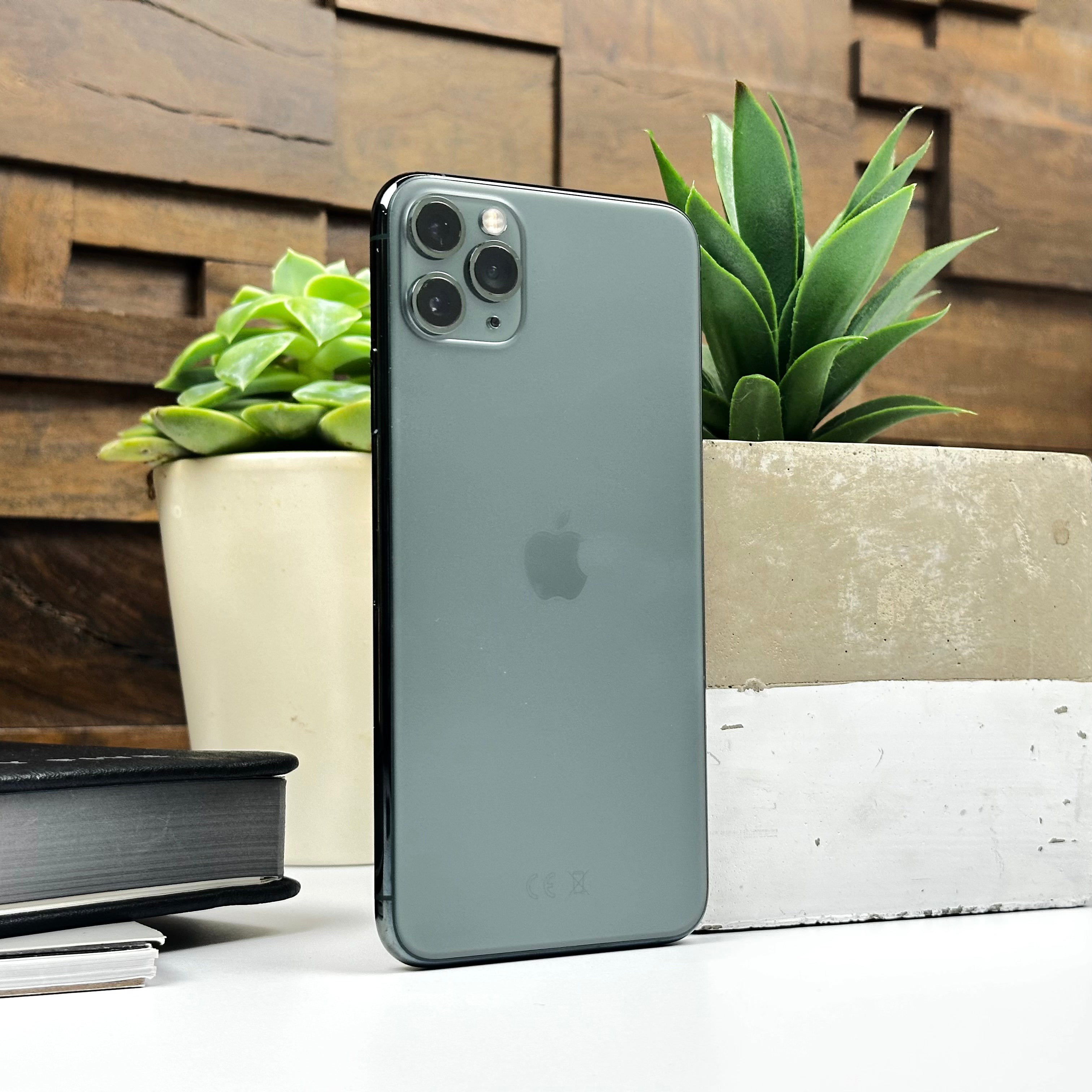 Apple iPhone 11 Pro Max (512GB, Midnight Green) - Pre Owned / 3 Month Warranty - Mac Shack