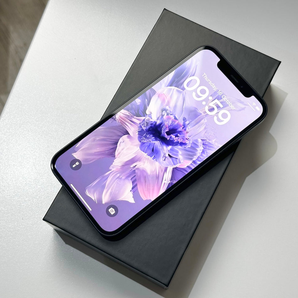 iPhone 12 64GB Black (2020) - Pre-Owned
