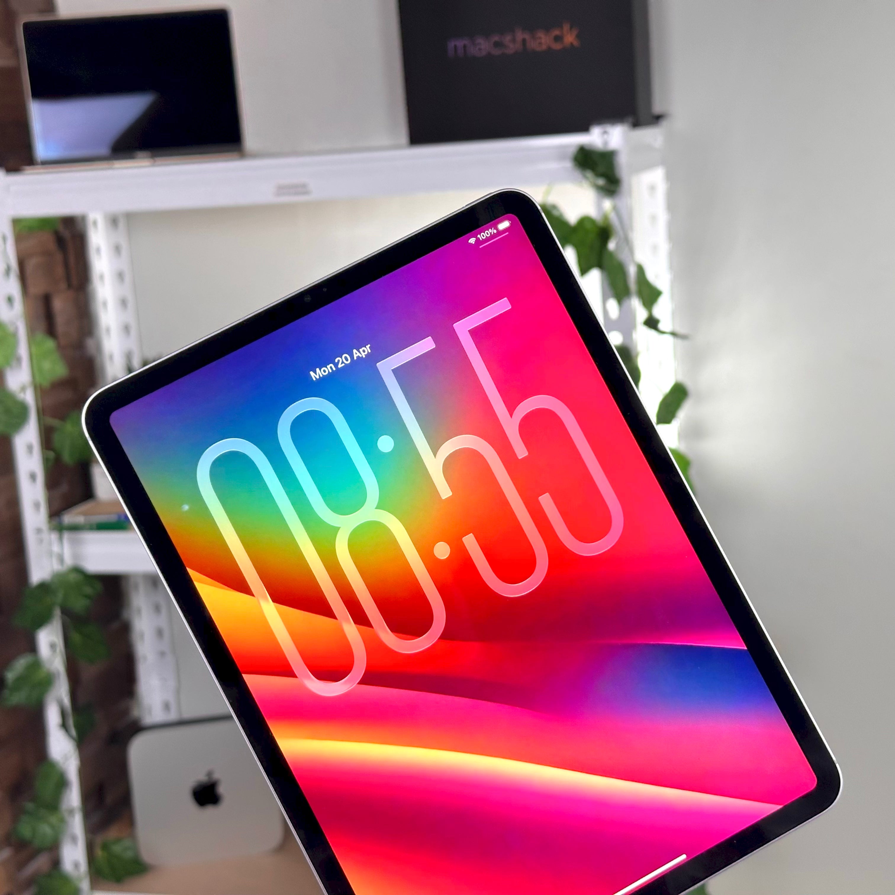 iPad Pro 11-inch 4th Gen M2 512GB Cellular Space Gray (2022) - Pre-Owned - Mac Shack