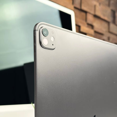2024 13-inch Apple iPad Pro M4 (256GB, Wifi, Space Black) - New, Open Box / Limited Apple Warranty - Mac Shack