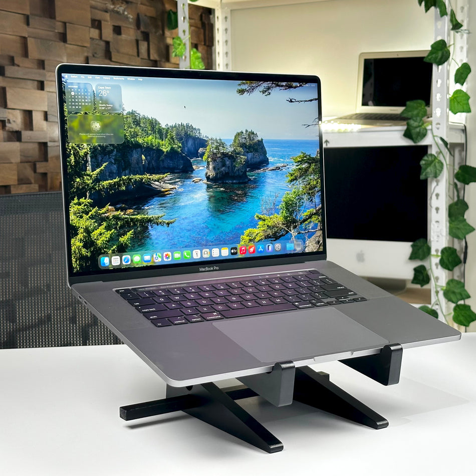 MacBook Pro 16" Intel Core i9 32GB 512GB Space Gray (2019) - Pre-Owned