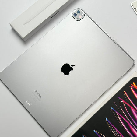 Combo Deal 2022 12.9-inch Apple iPad Pro 6th Gen M2 (128GB, Wifi, Space Gray) + Apple Pencil (2nd Generation) - Pre Owned / 3 Month Warranty - Mac Shack