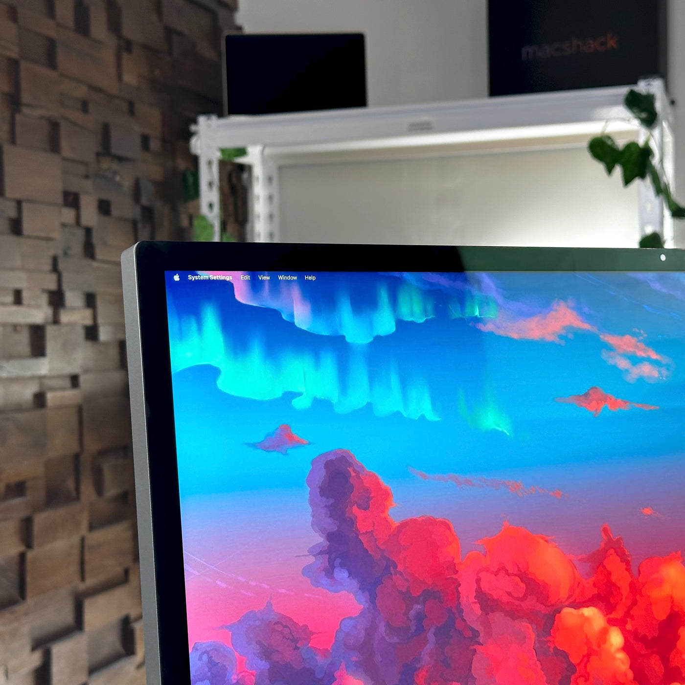 Apple Studio Display 27-inch Tilt-Adjustable Stand Standard Glass (2022) - Pre-Owned - Mac Shack
