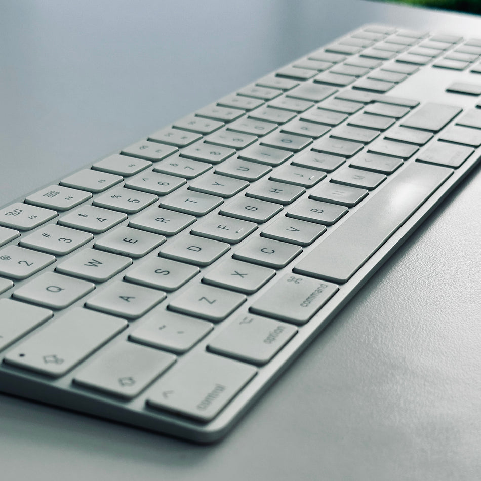 Apple Magic Keyboard with Numeric Keypad - International English - Pre Owned / 3 Month Warranty