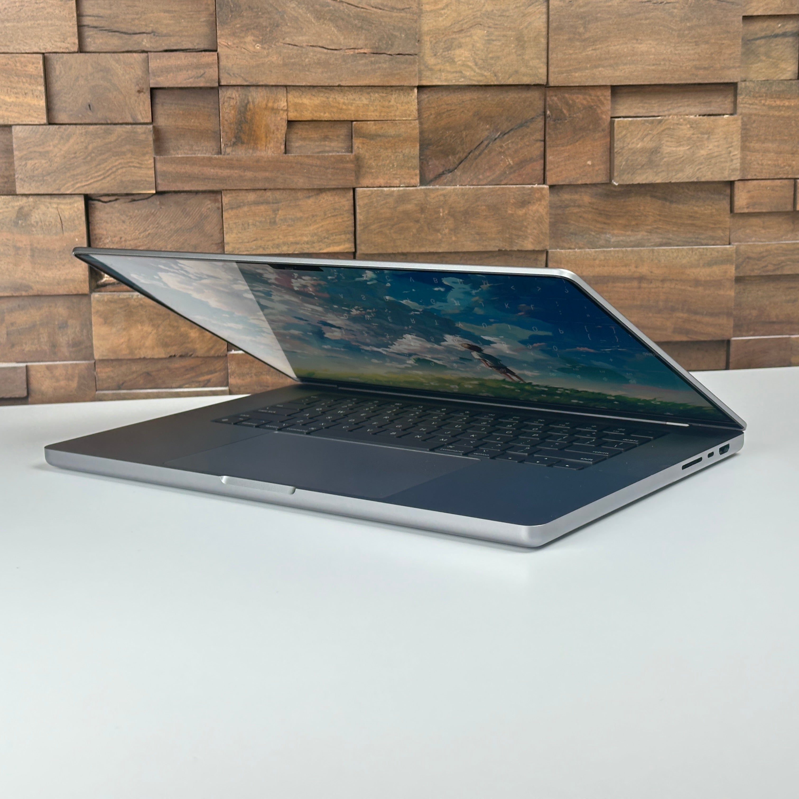 MacBook Pro 16-inch M1 Pro 16GB/1TB Gray (Pre-Owned) | Mac Shack SA