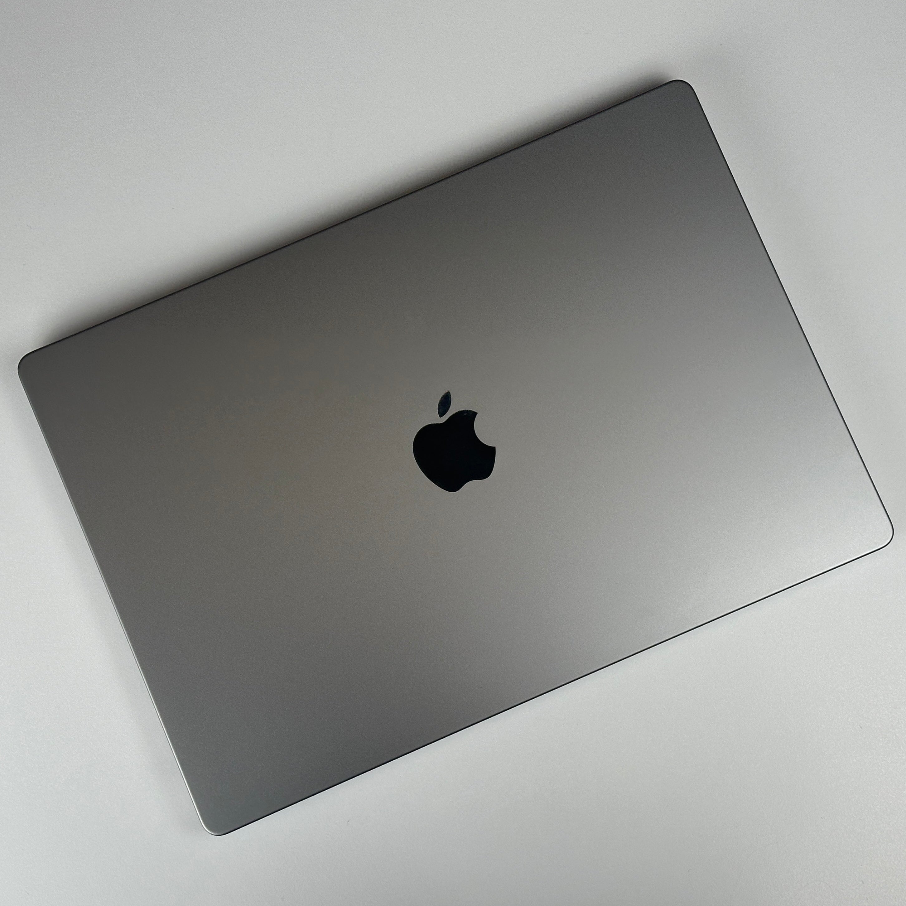 MacBook Pro 16-inch M1 Pro 16GB/1TB Gray (Pre-Owned) | Mac Shack SA