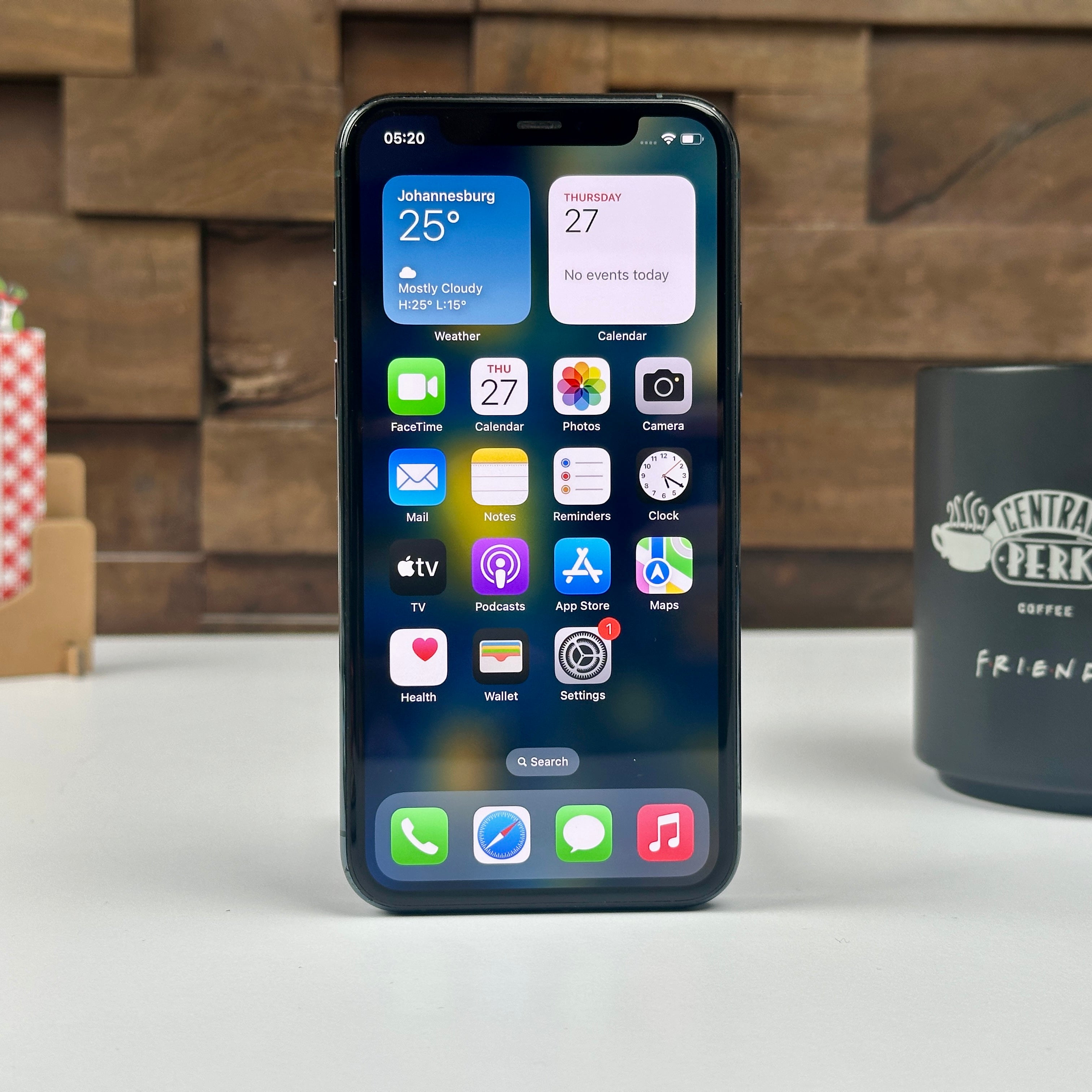 Apple iPhone 11 Pro (256GB, Midnight Green) - Pre Owned / 3 Month Warranty - Mac Shack