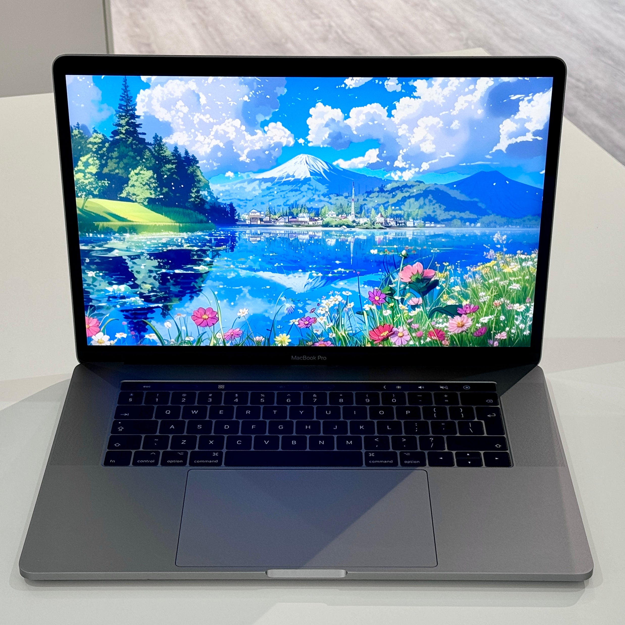 MacBook Pro 15 2019 i7 256GB / おまけ付 MacBook Pro (15-inch, 2019) - Technical Specifications - Apple