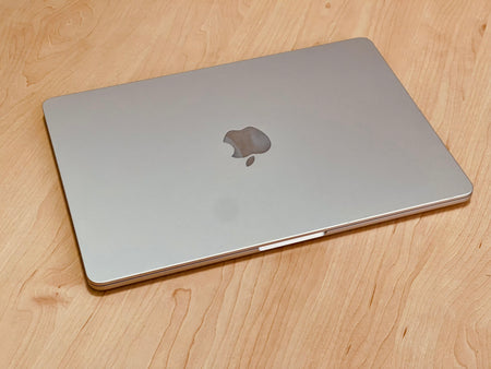 2022 Apple MacBook Air 13-inch M2 8-Core CPU, 8-Core GPU (8GB Unified RAM, 256GB, Starlight) - Pre Owned / 3 Month Warranty - Mac Shack